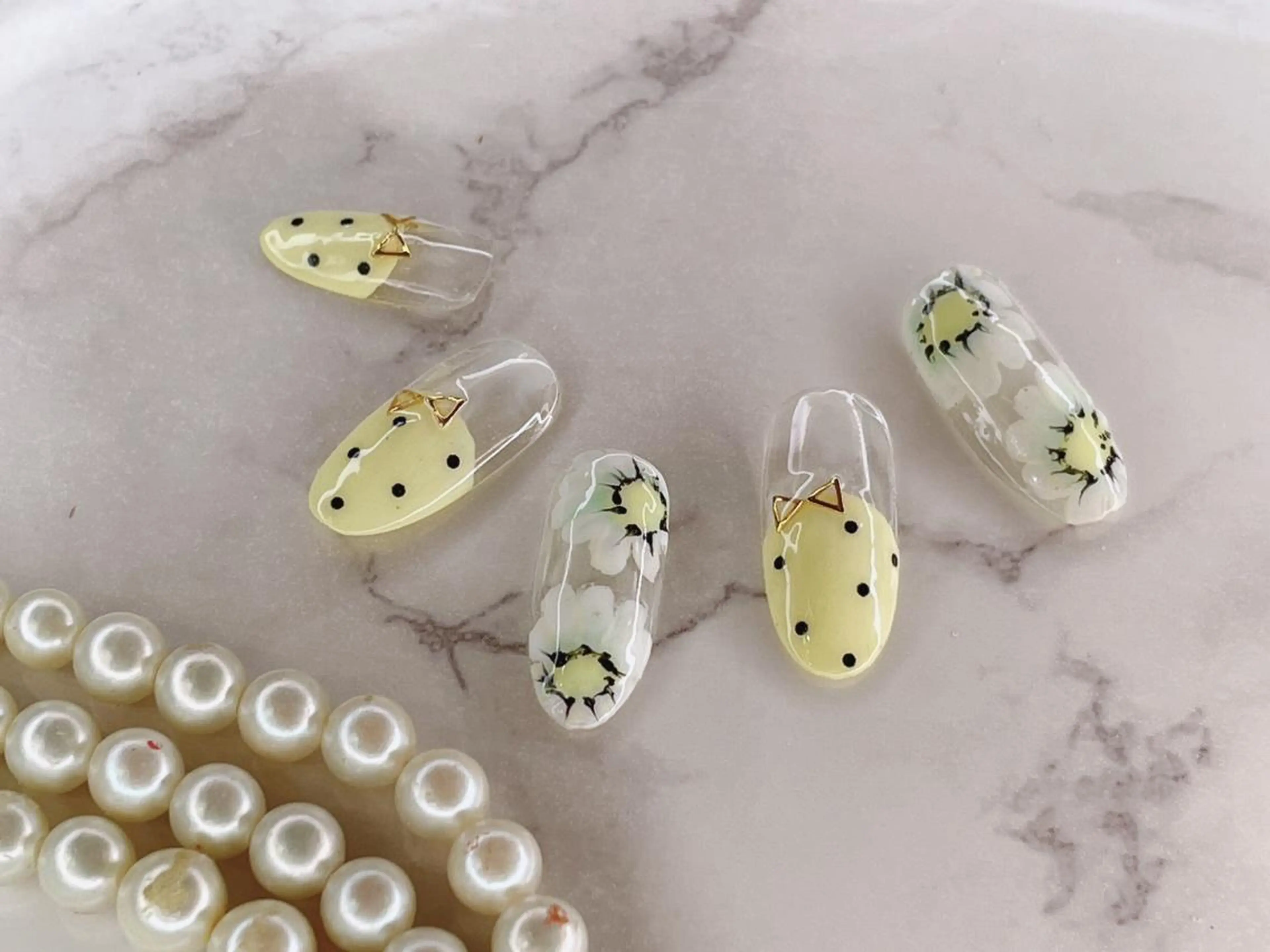 ネイル SINCERELY シンシアリー🌈のネイルデザイン