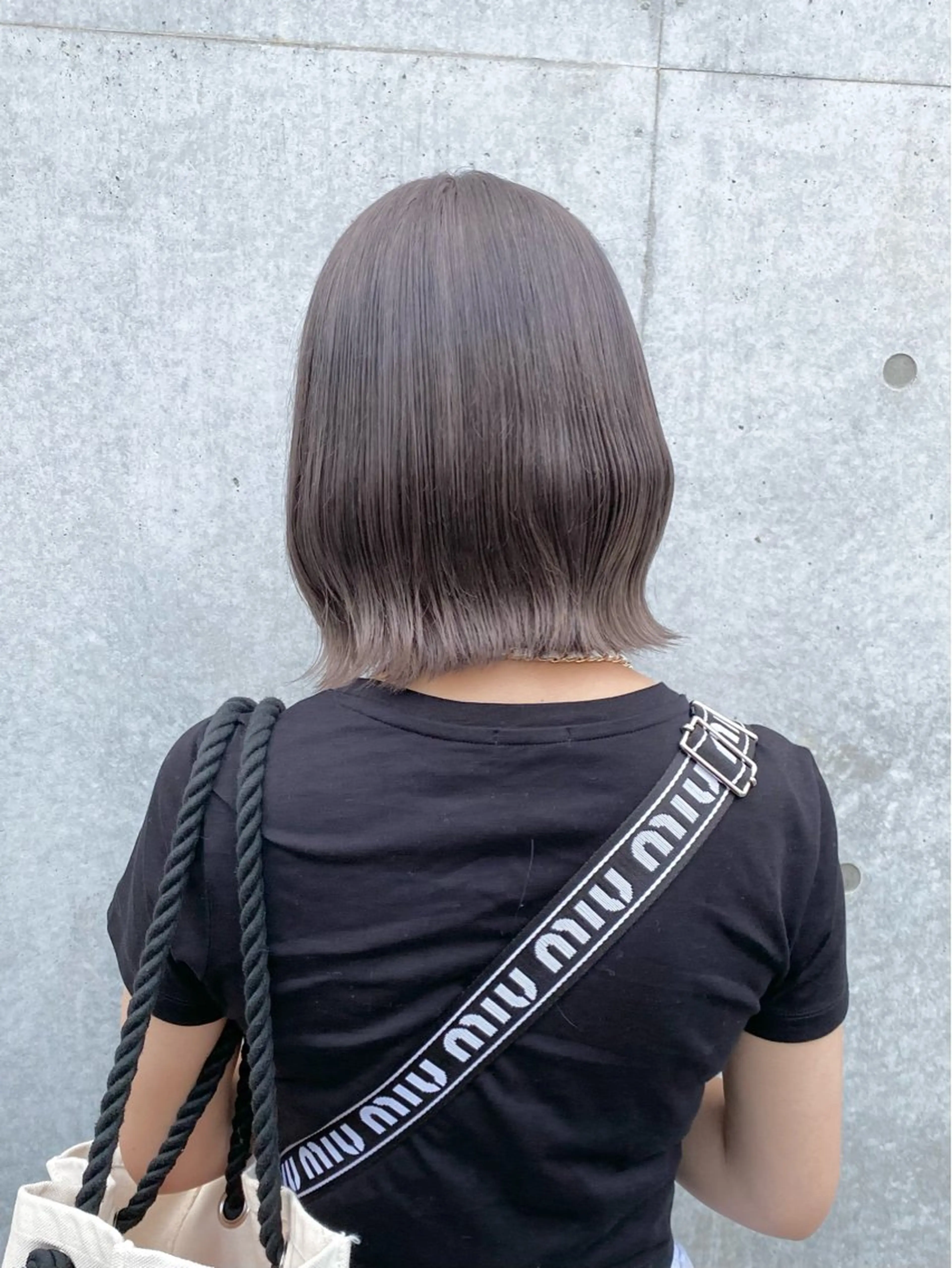 【新規限定】カット+ケアブリーチ+カラー+ヒト幹細胞トリートメントの写真