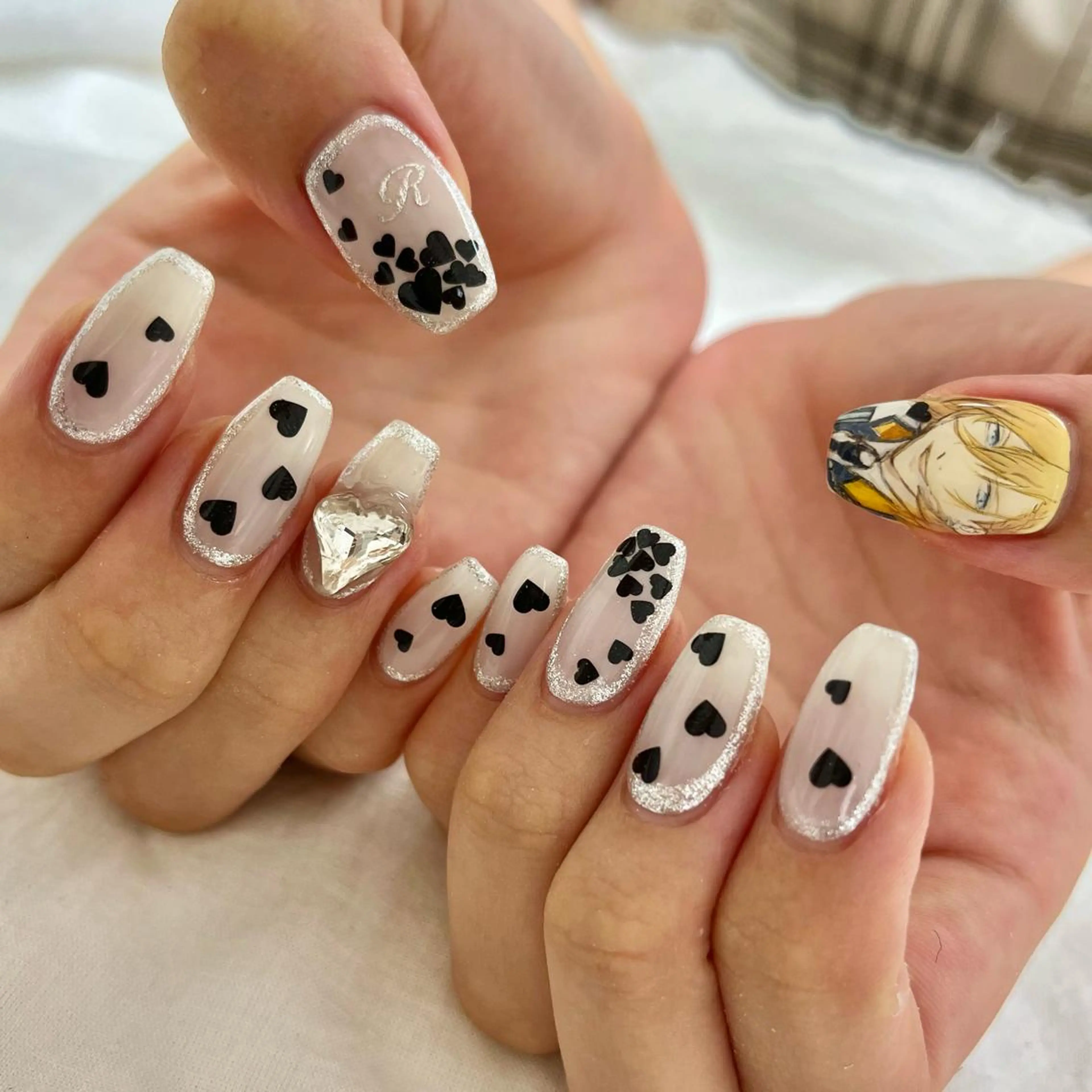 セミロング ハンドネイル 池袋痛ネイル Nok. 渡辺のネイルデザイン