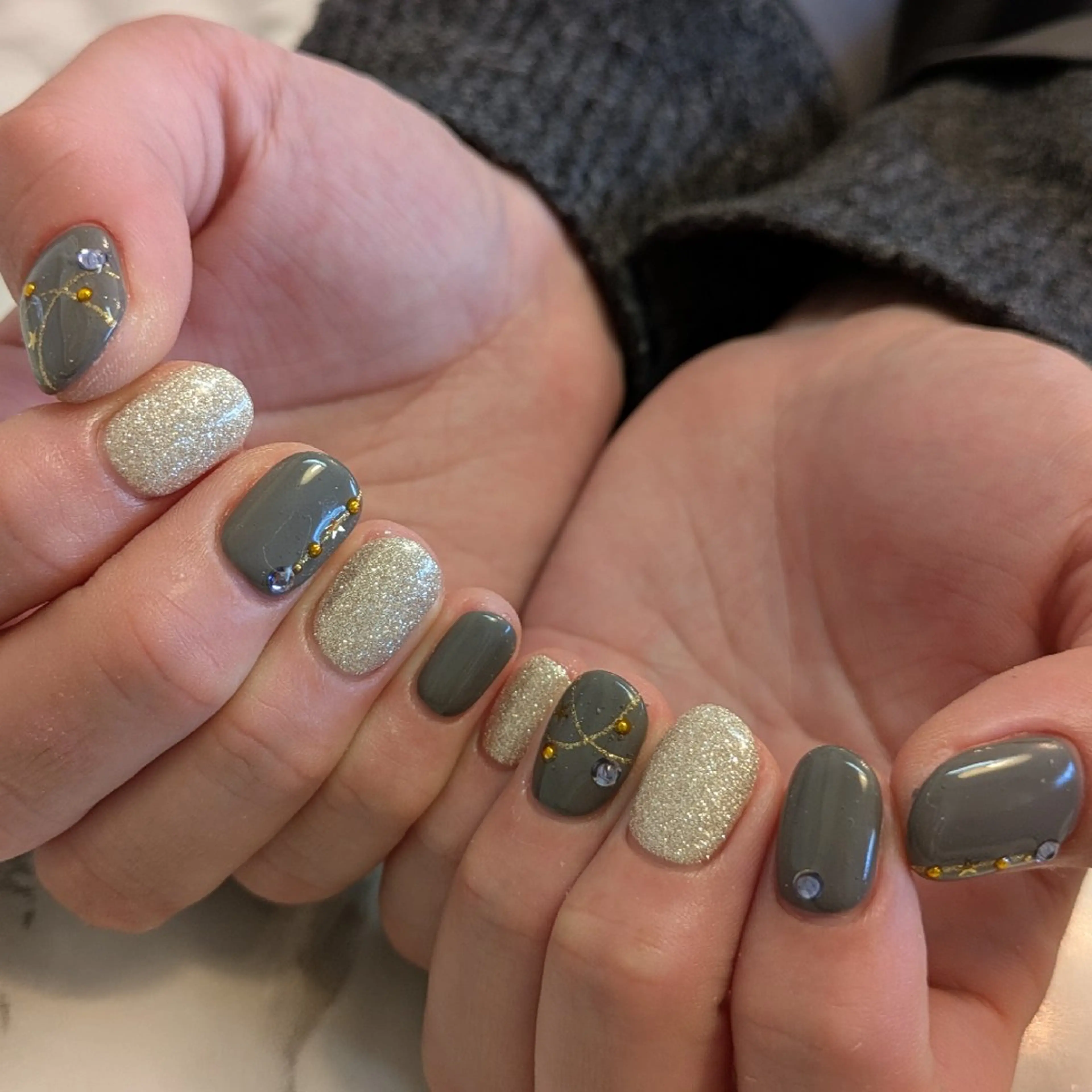 ネイル 冬ネイル ジェヌインネイル 河内のネイルデザイン