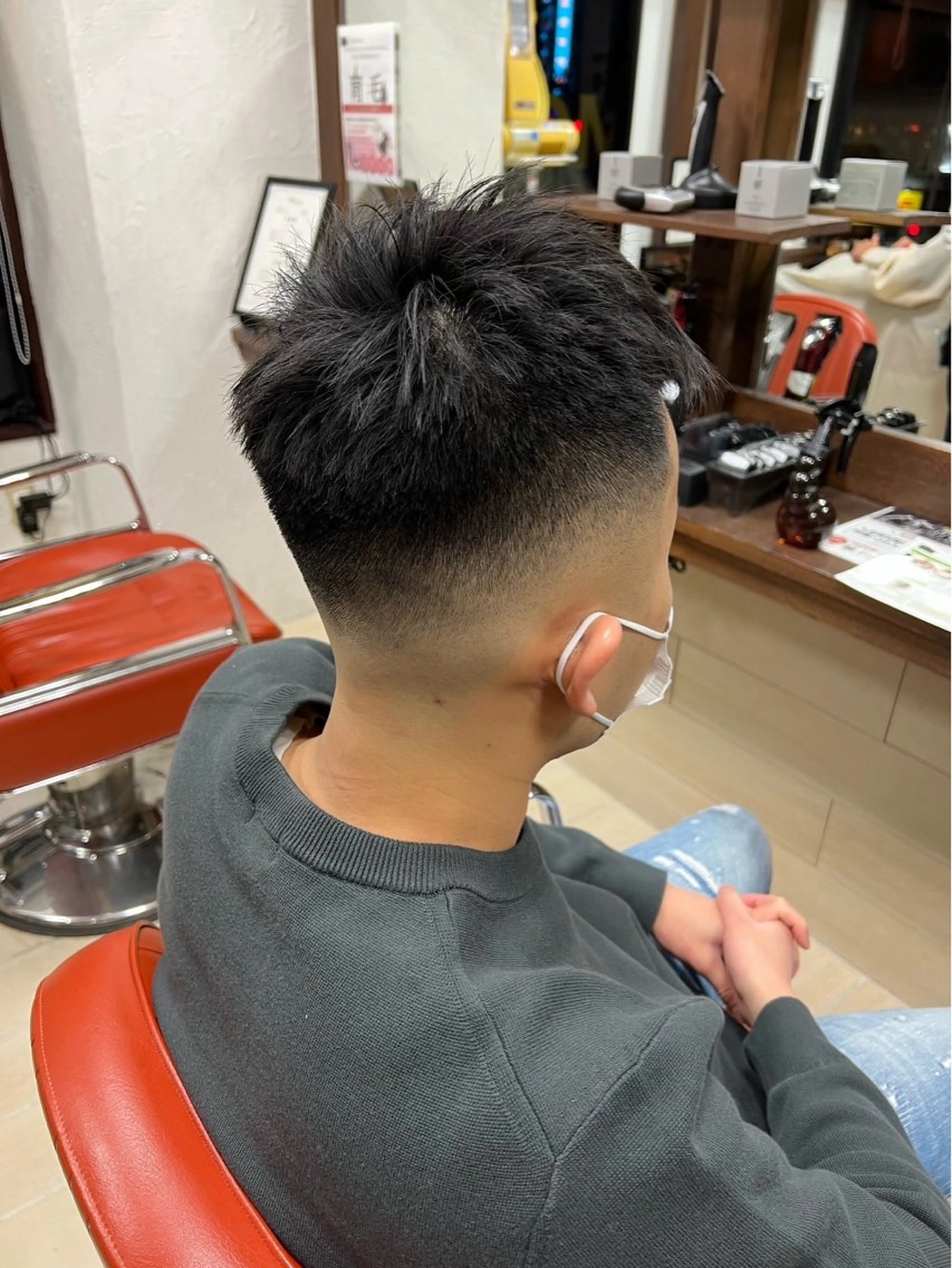 ショート メンズ 坂本 雄平のヘアスタイル