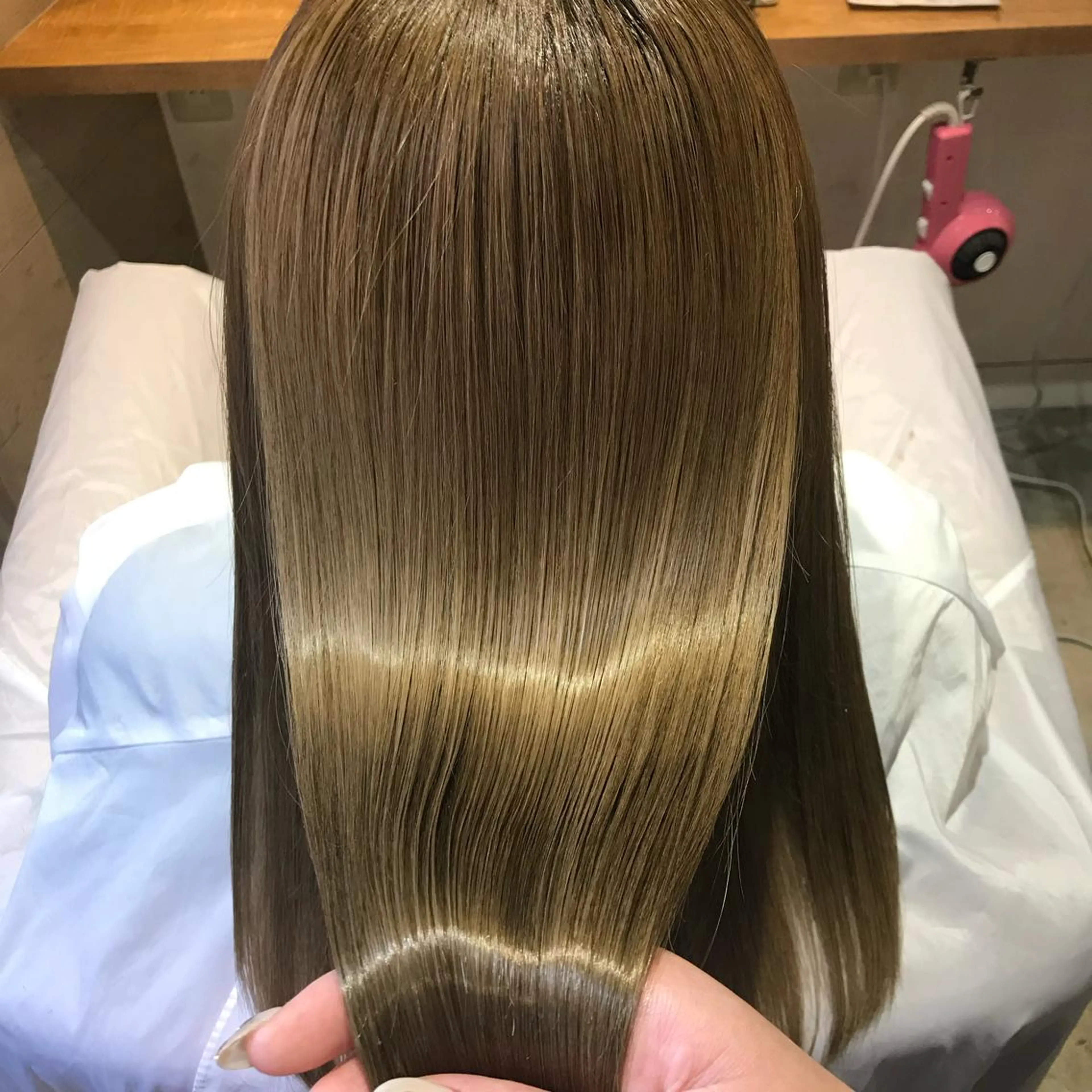 ロング カラー 髪質改善×矯正🫧 韓国ヘアasamiのヘアスタイル