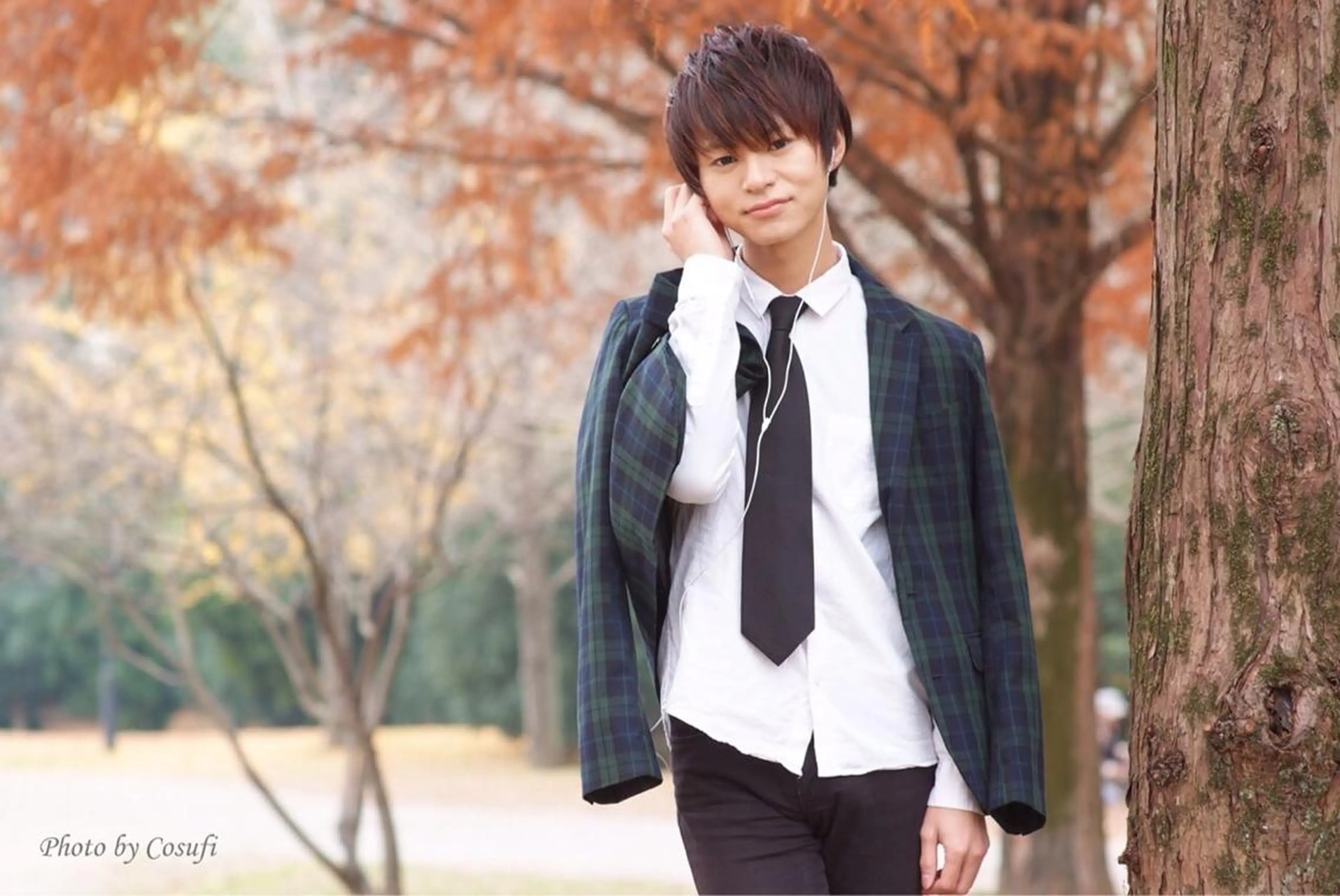 【カット+眉カット】　メンズに大人気！！　　+トリートメント+ スパ  5500円の写真