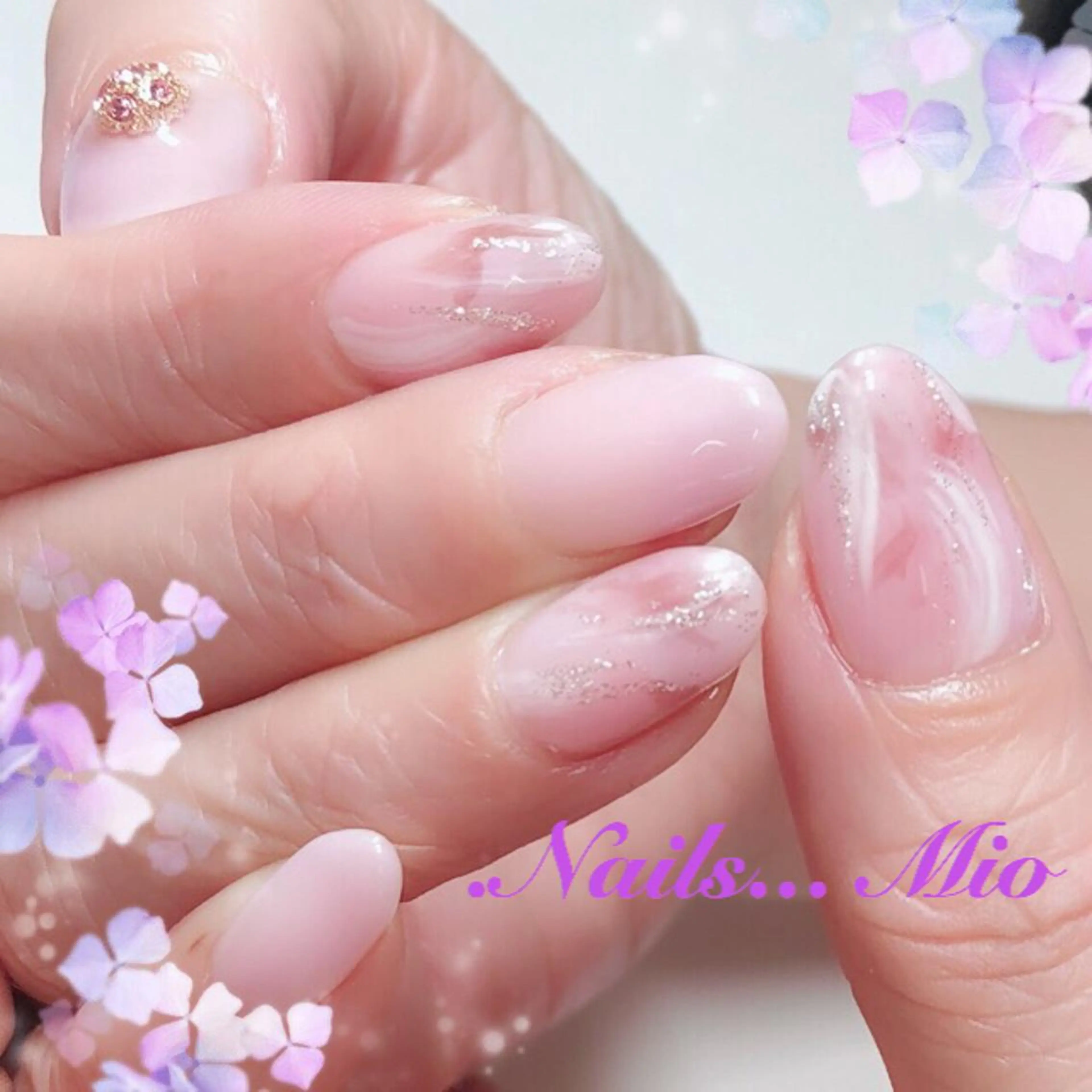 ネイル .Nails Mio 赤羽西ネイルサロンのネイルデザイン