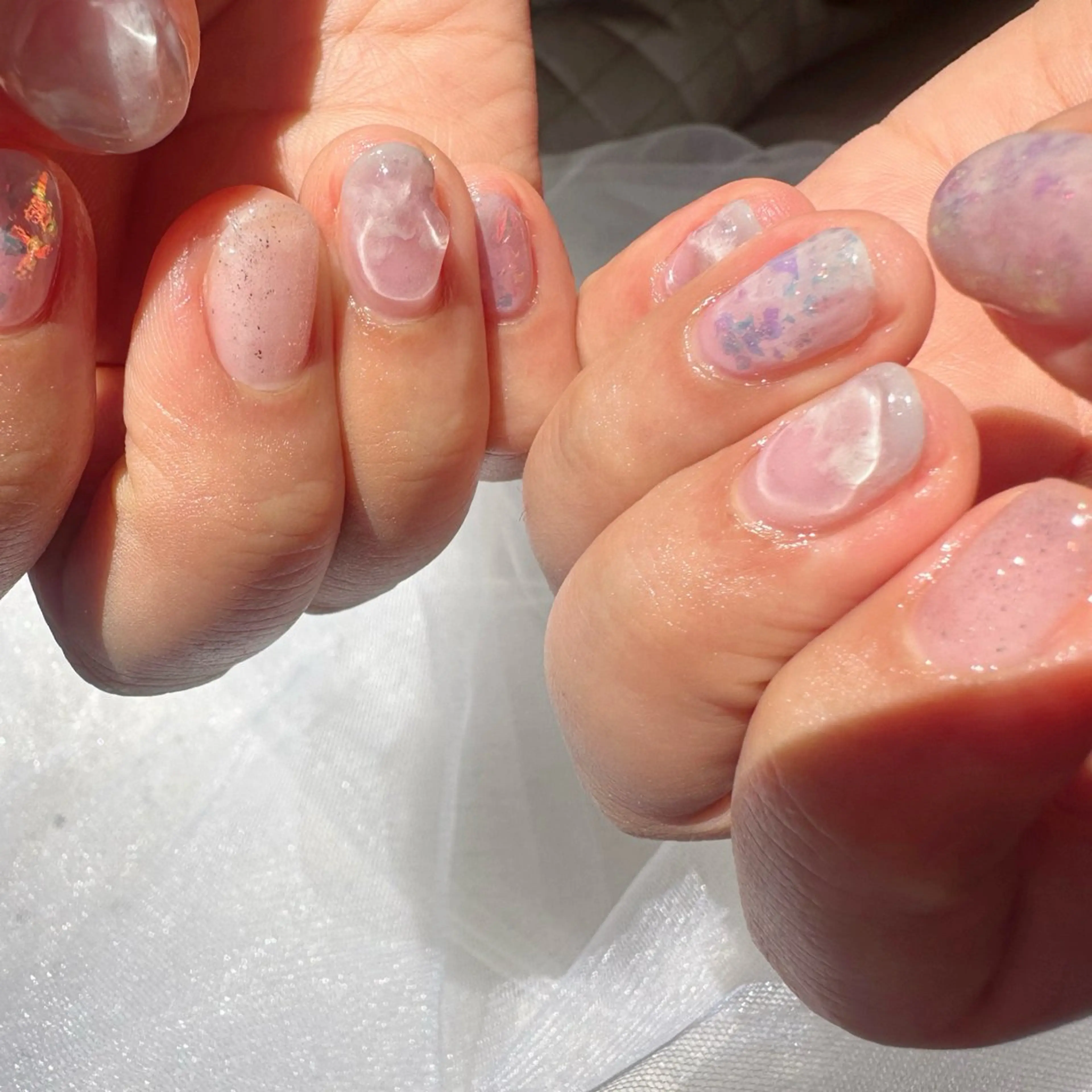 ネイル オーロラネイル クリアネイル 氷ネイル・うるうるネイル 韓国ネイル マグネットネイル 🪞KAPE NAIL 🪞のネイルデザイン