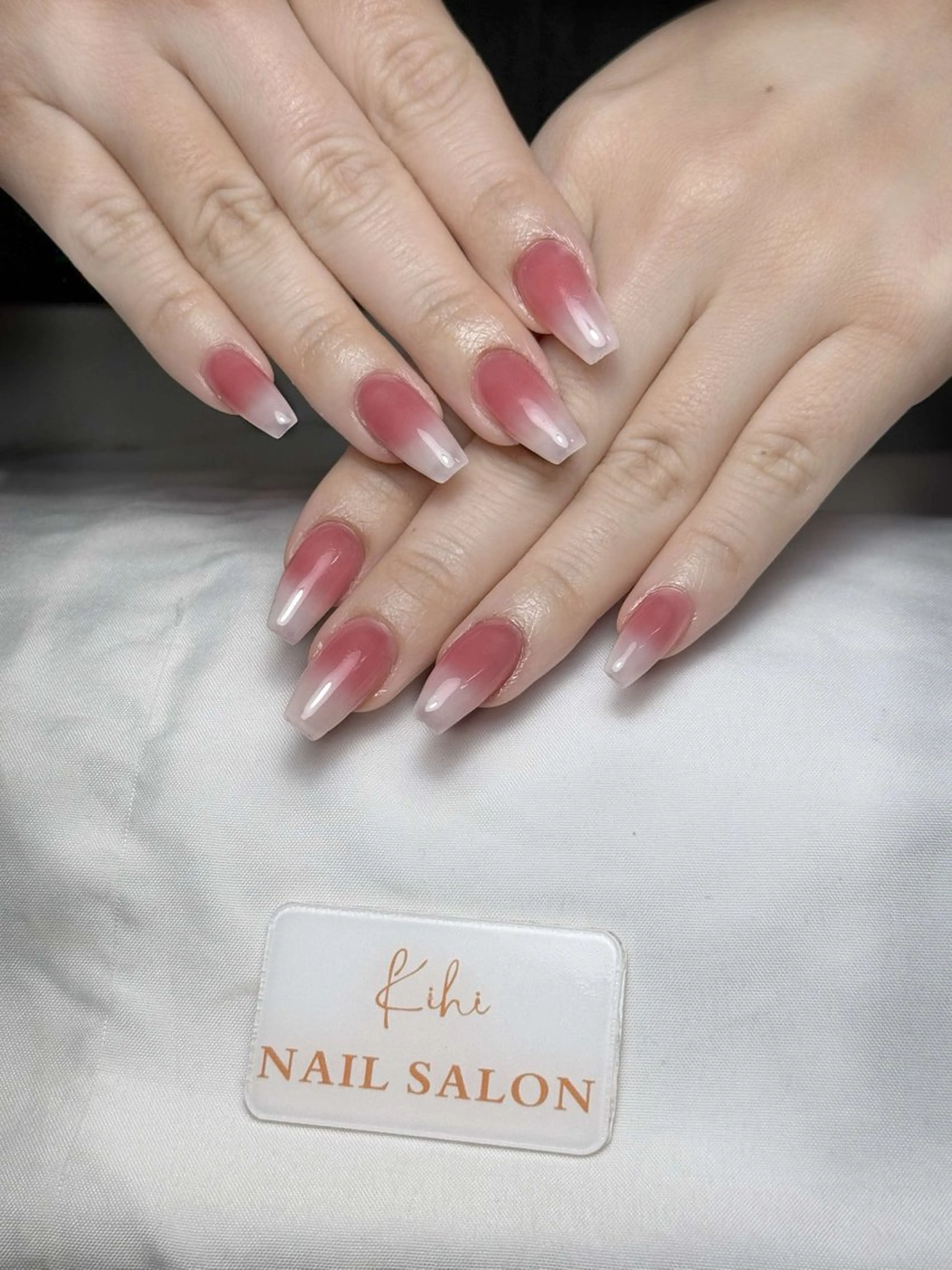 ネイル アートネイル フレンチネイル ジェルネイル グラデーション 韓国ネイル ハンドネイル 💕鈴木ユリ パラジェル/オフ無料のネイルデザイン