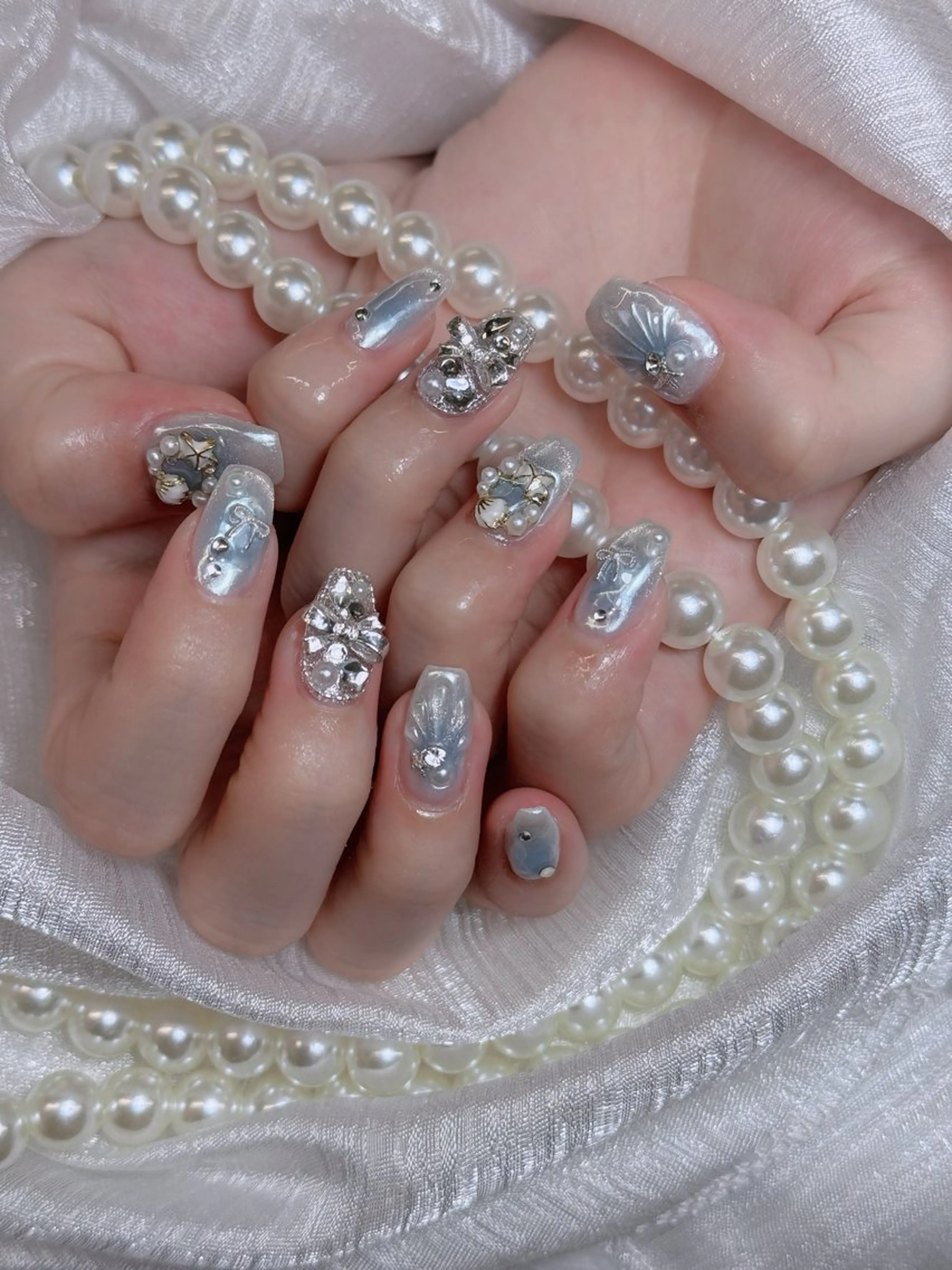 ネイル オーロラネイル チークネイル フットネイル フレンチネイル 韓国ネイル ハンドネイル Lumi Nail 新大久保3‘のネイルデザイン