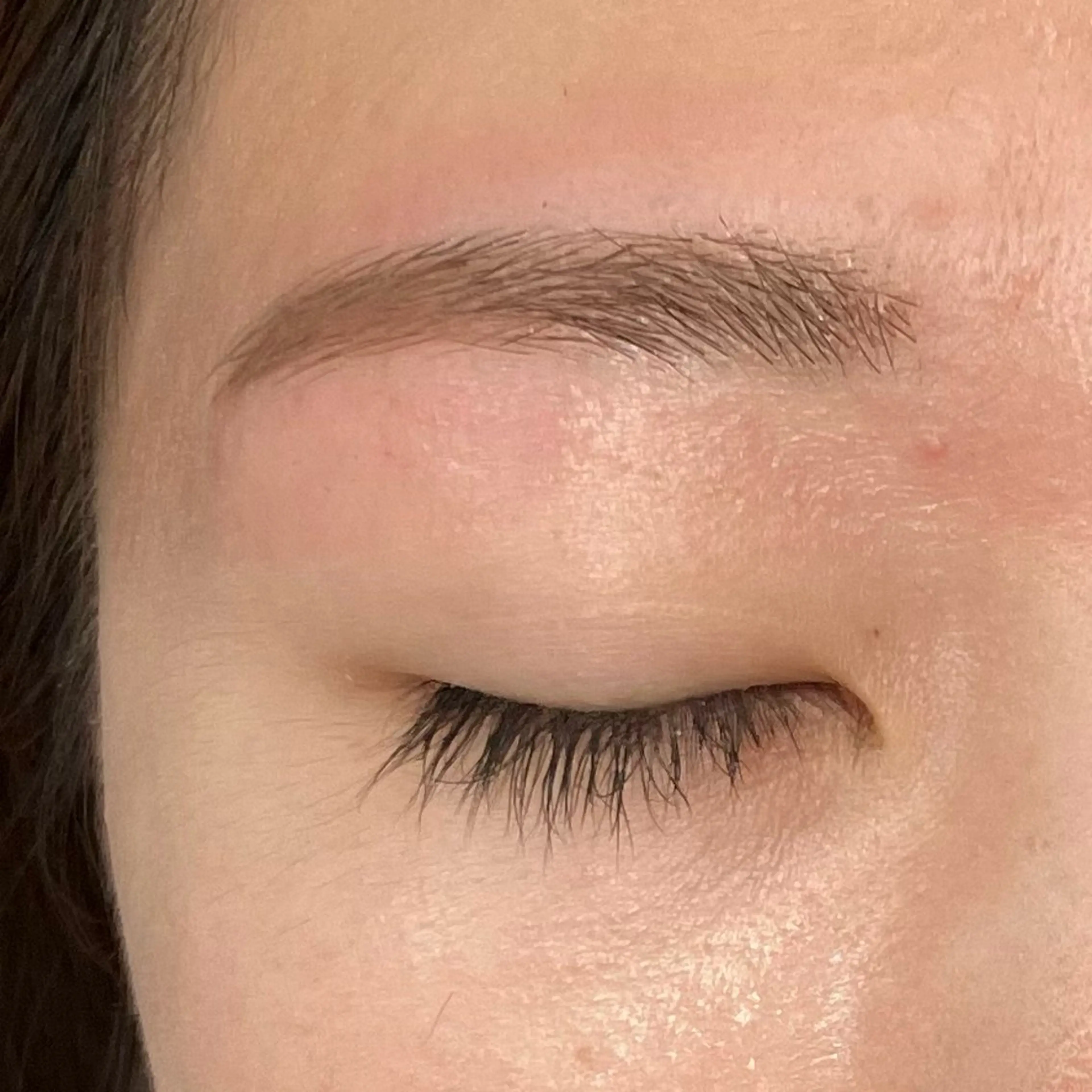 アイブロウ まつげと眉毛のお店Sakura Lash【サクララッシュ】所属・【ダメージケア特化】 🌸 サクララッシュの眉毛・アイブロウイメージ