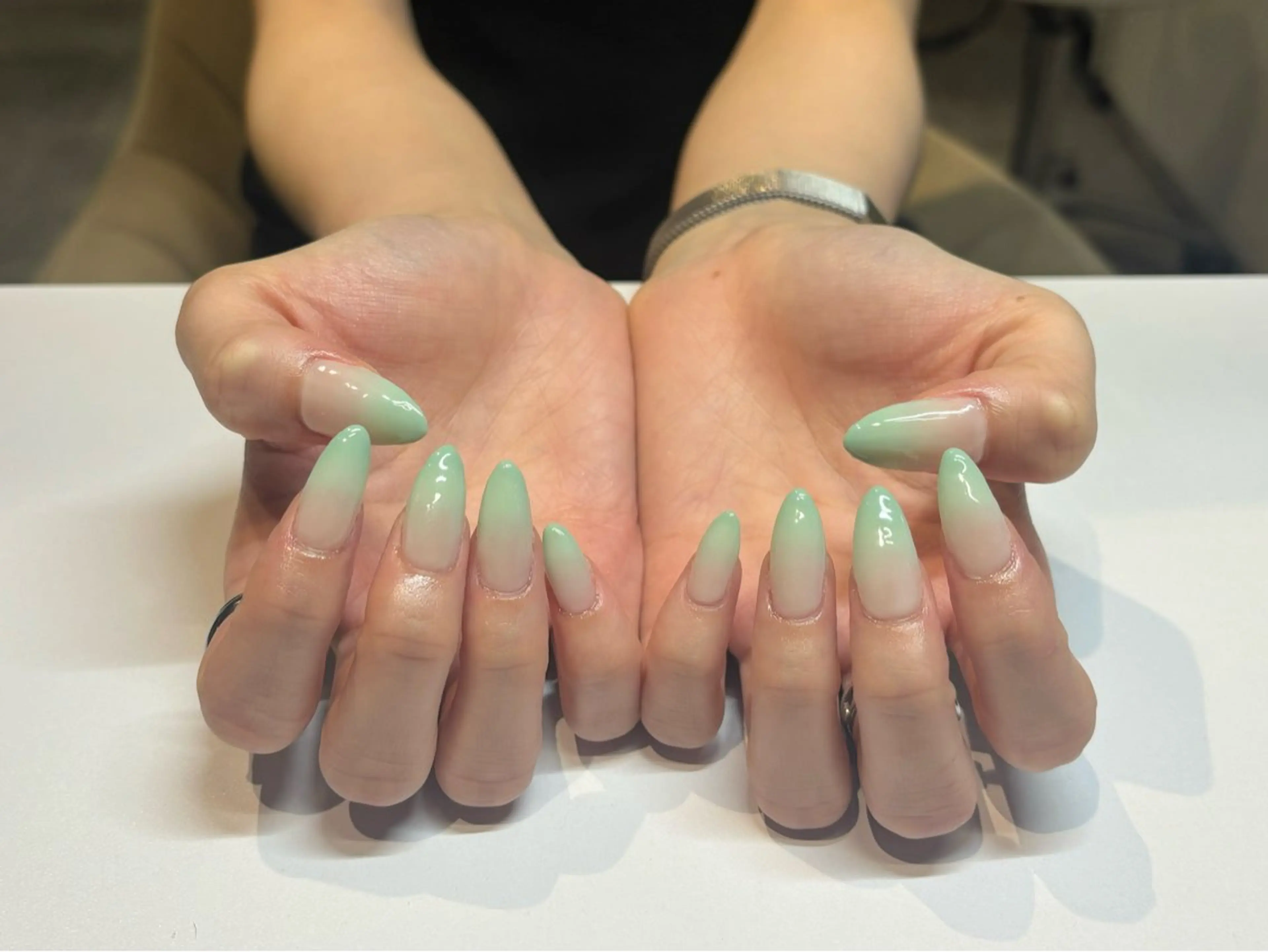 ネイル 関野 彩加のネイルデザイン