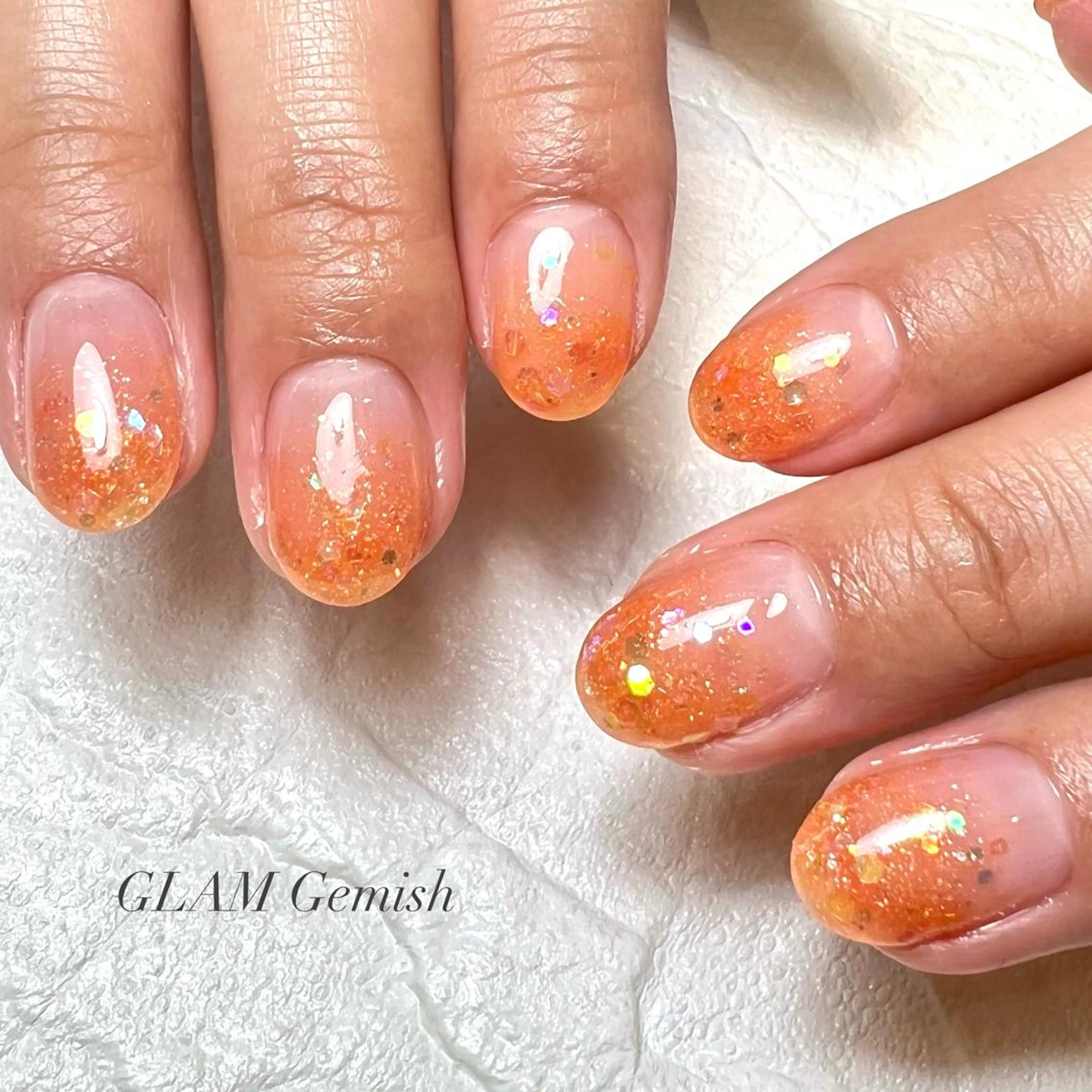 ネイル グラデーション ラメ(グリッター) ラメグラデーション ハンドネイル 藤崎 恵梨香のネイルデザイン