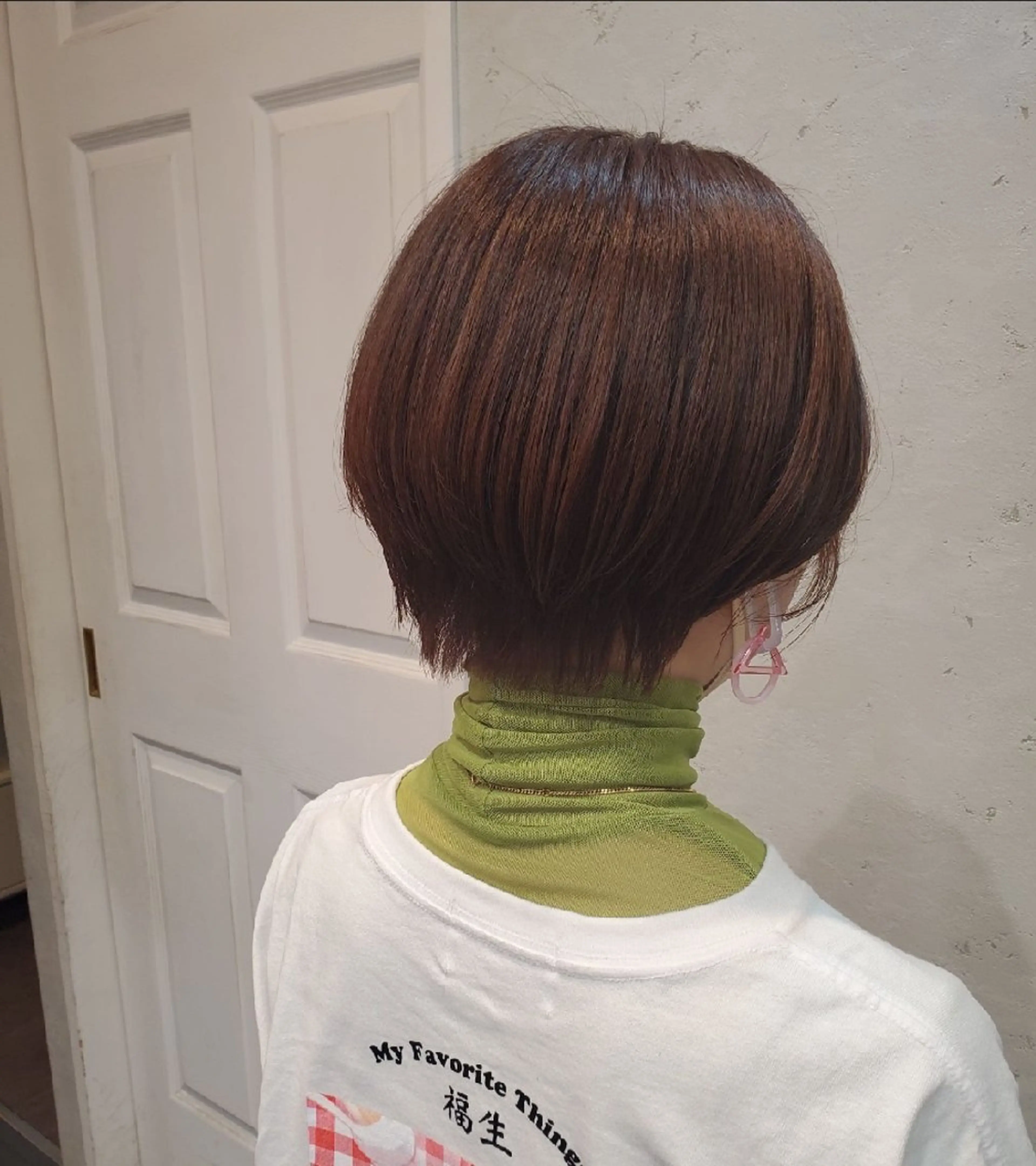 ショート カラー ショートボブ ブラウンカラー オレンジ オレンジブラウン ピンクカラー カット ヘアカラー トリートメント 大人女性の救世主💫 溝の口/岡部彩夏のヘアスタイル