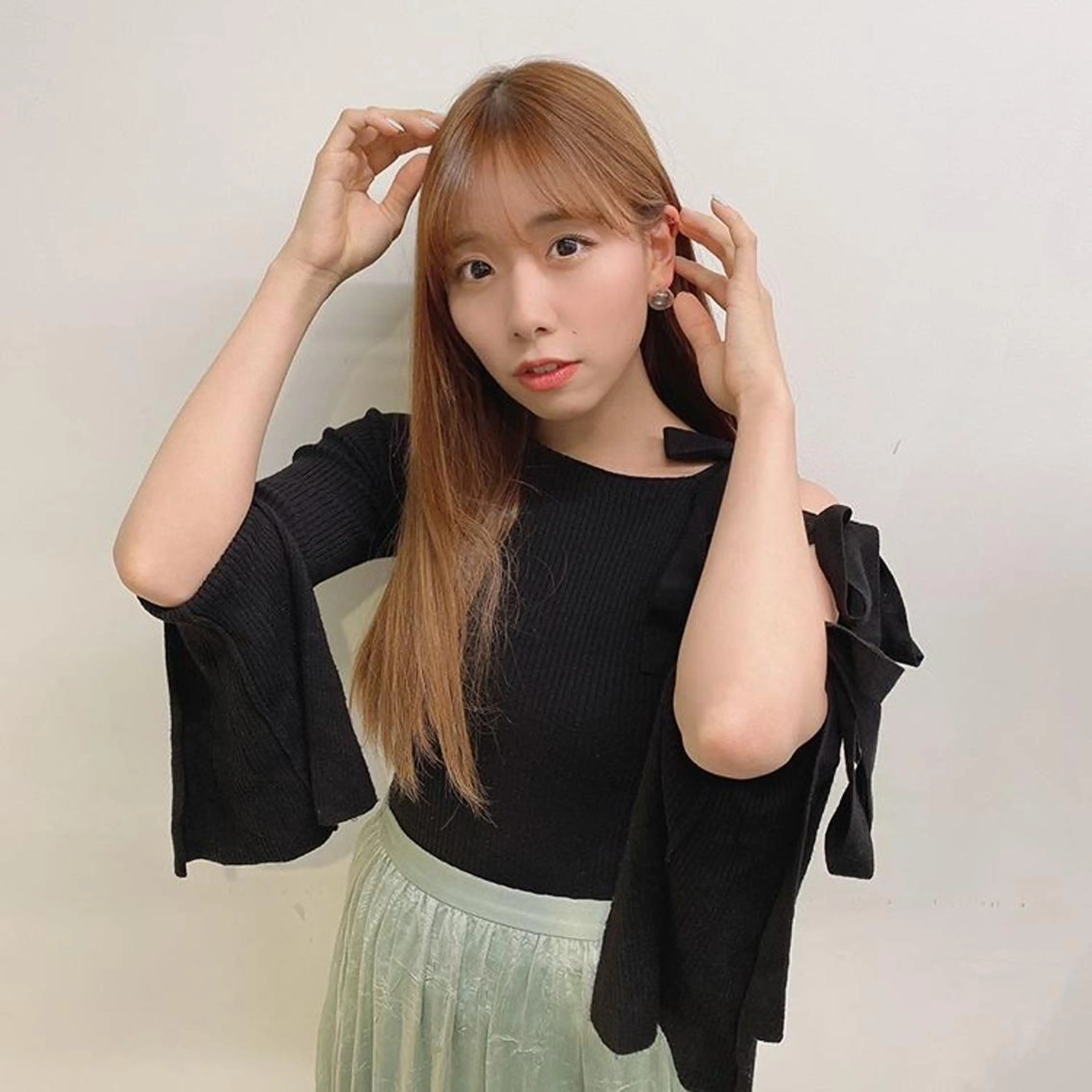 セミロング カラー 髪質改善 トリートメント くすみミルクティー／ ブラウン🪡TOWAのヘアスタイル