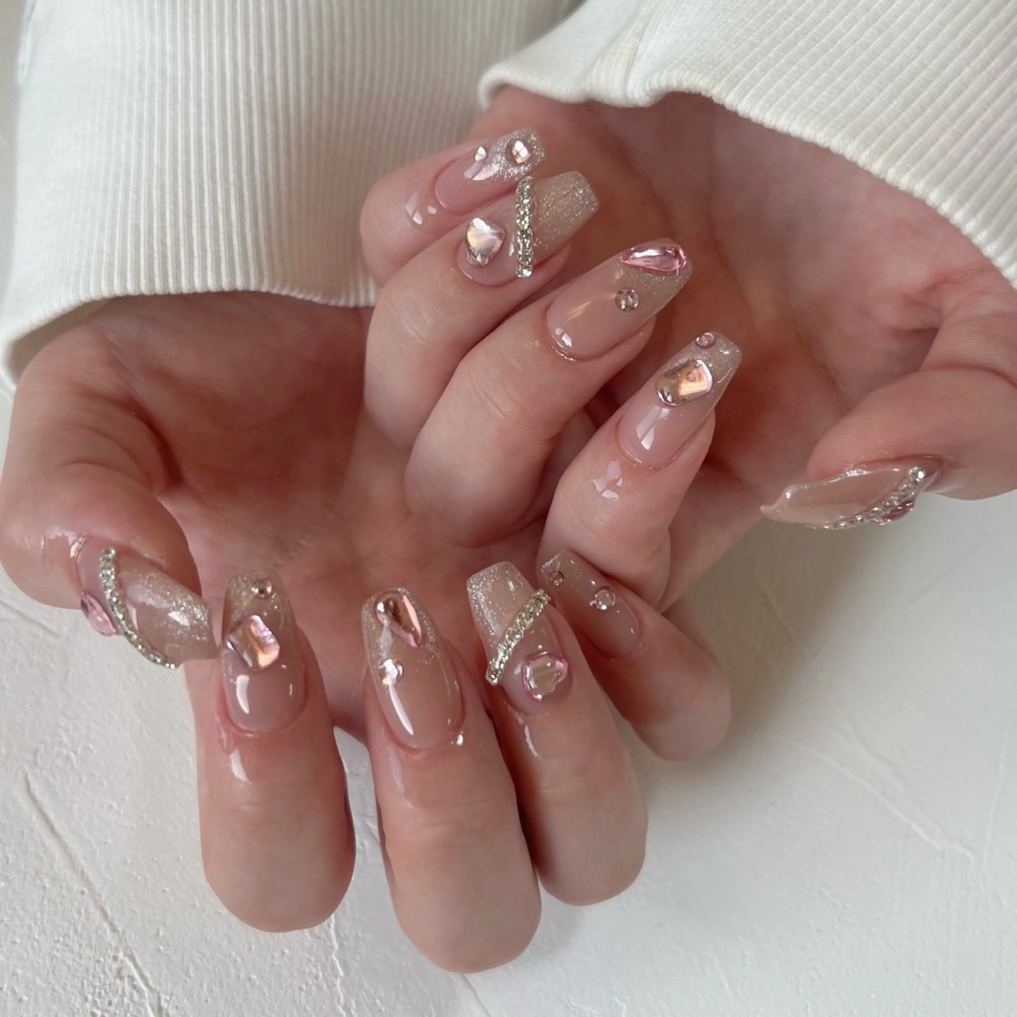 ネイル マグネットネイル ピンク ハンドネイル 川端 京香のネイルデザイン