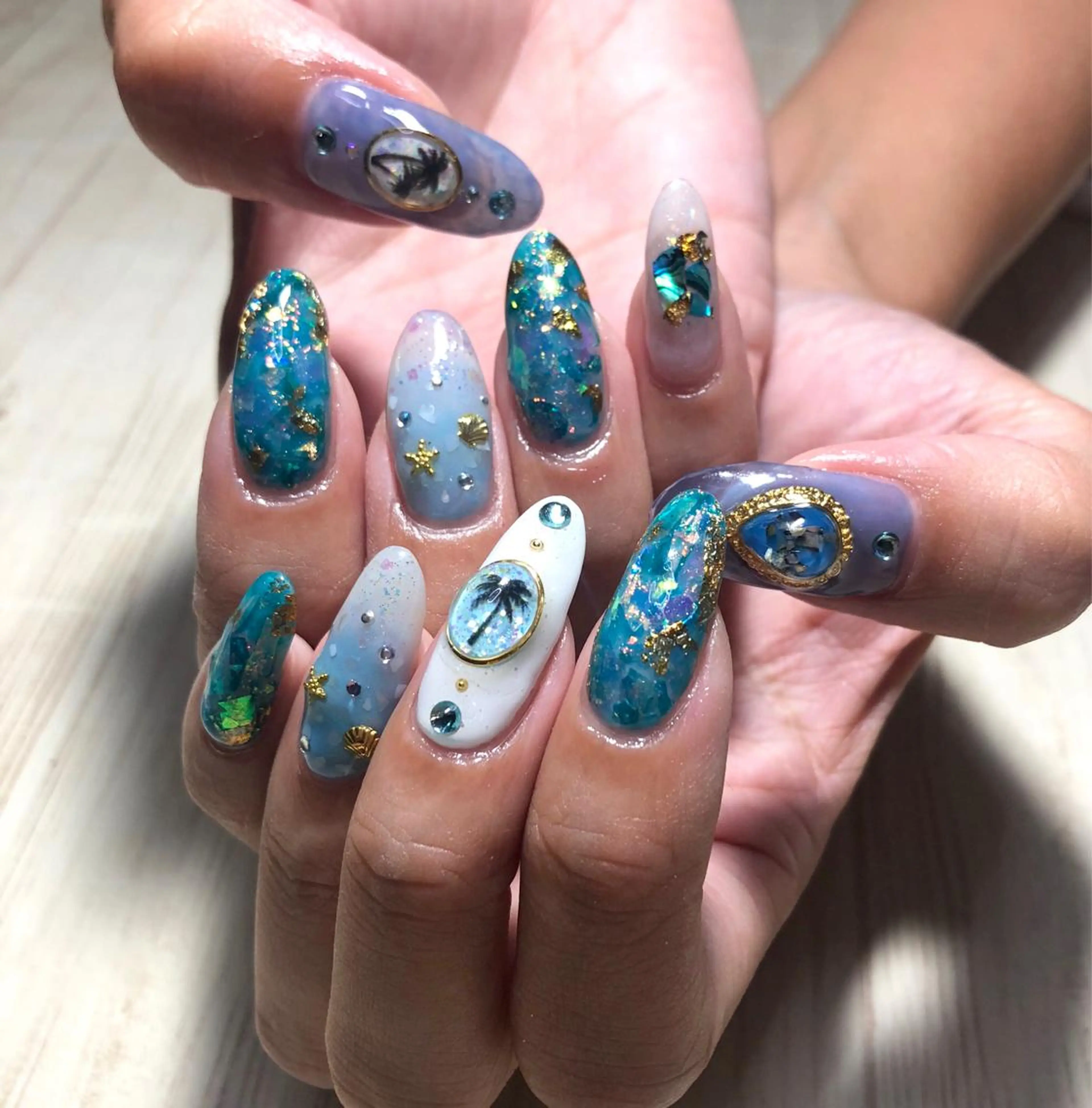 ネイル luana nailのネイルデザイン