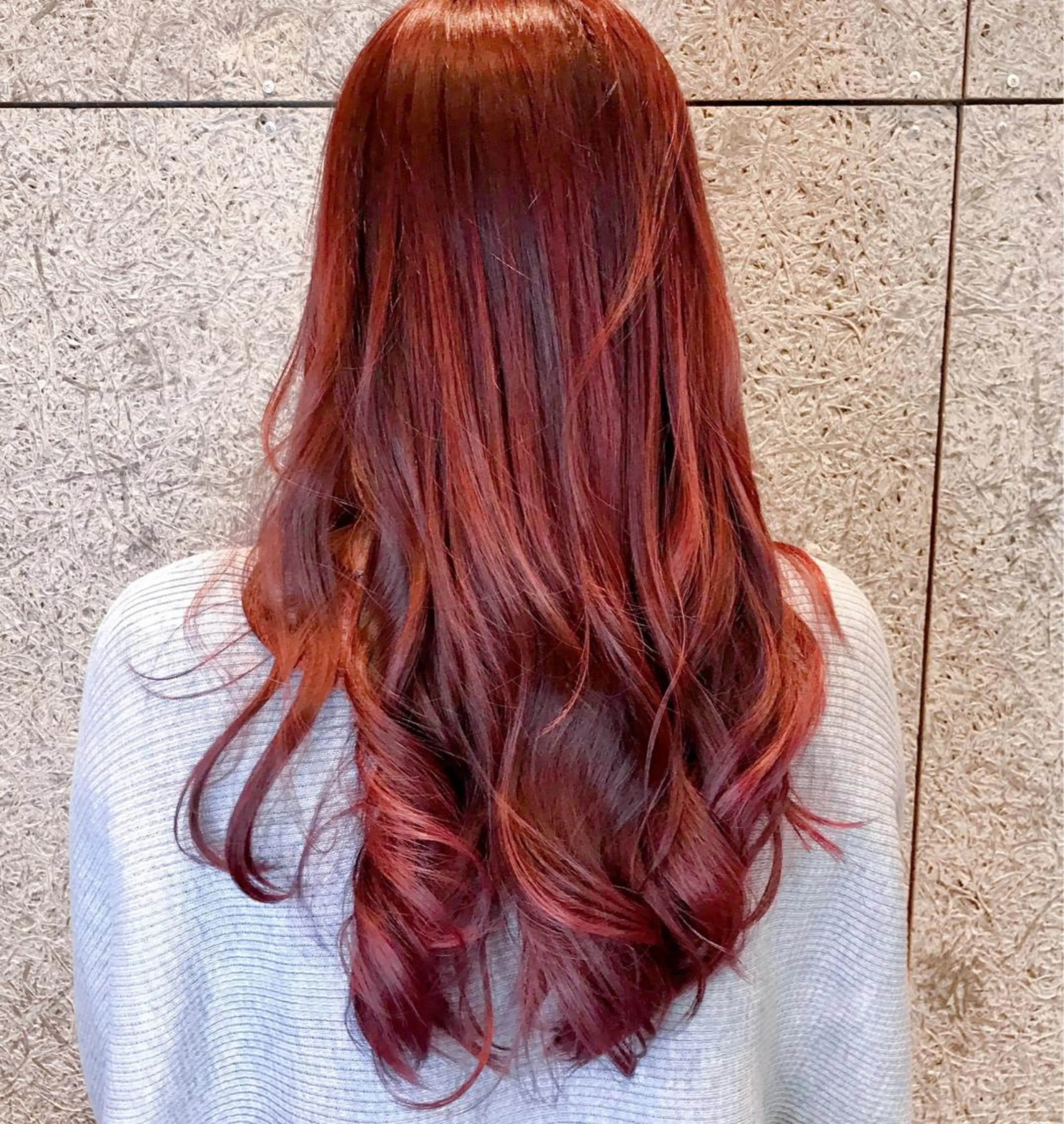 ロング カラー ヘアカラー トリートメント うるツヤハイトーン✨ /西川郁巳のヘアスタイル