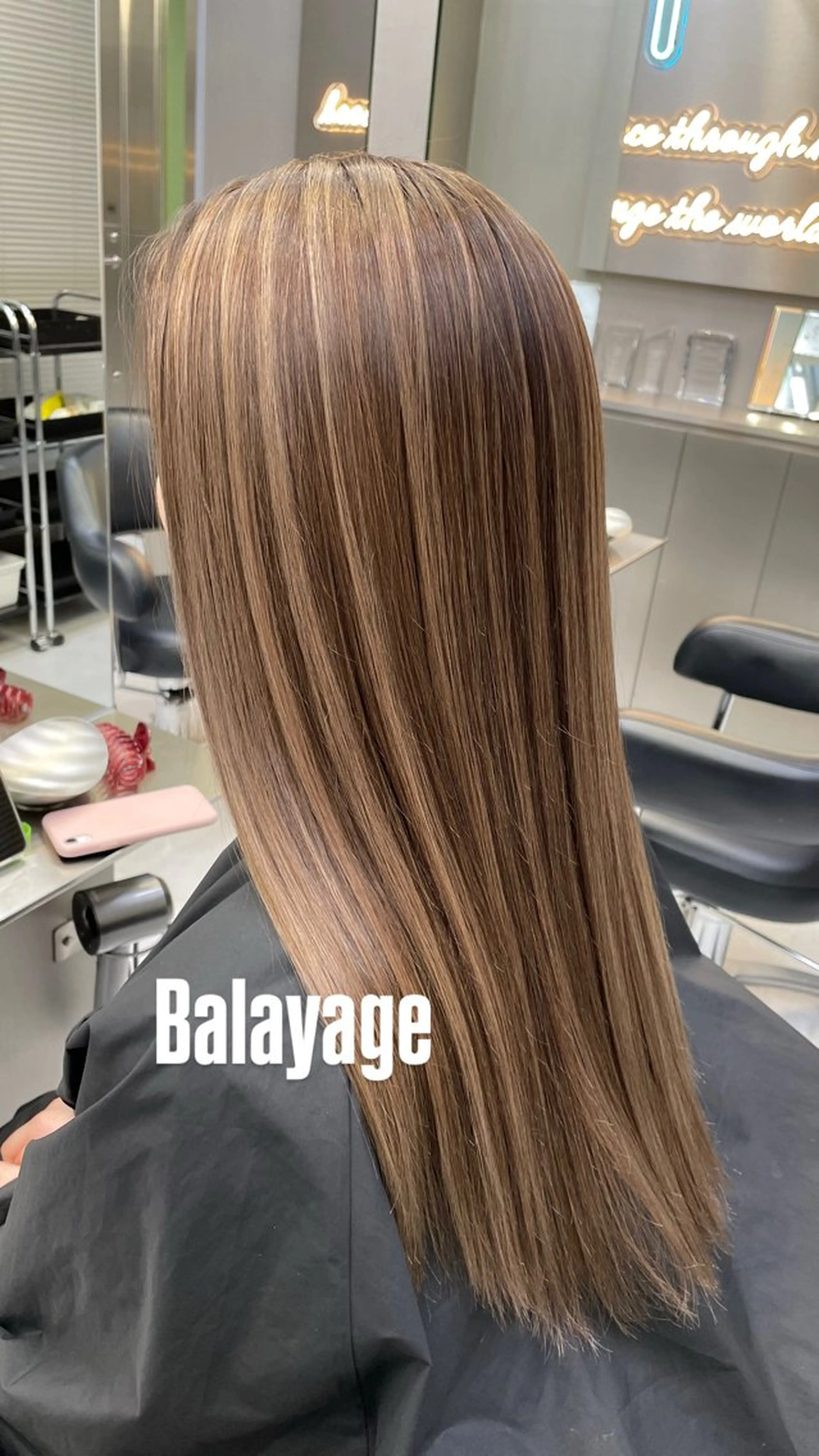 ロング ヘアカラー 🫧ミズキ/レイヤー /バレイヤージュ🪄のヘアスタイル