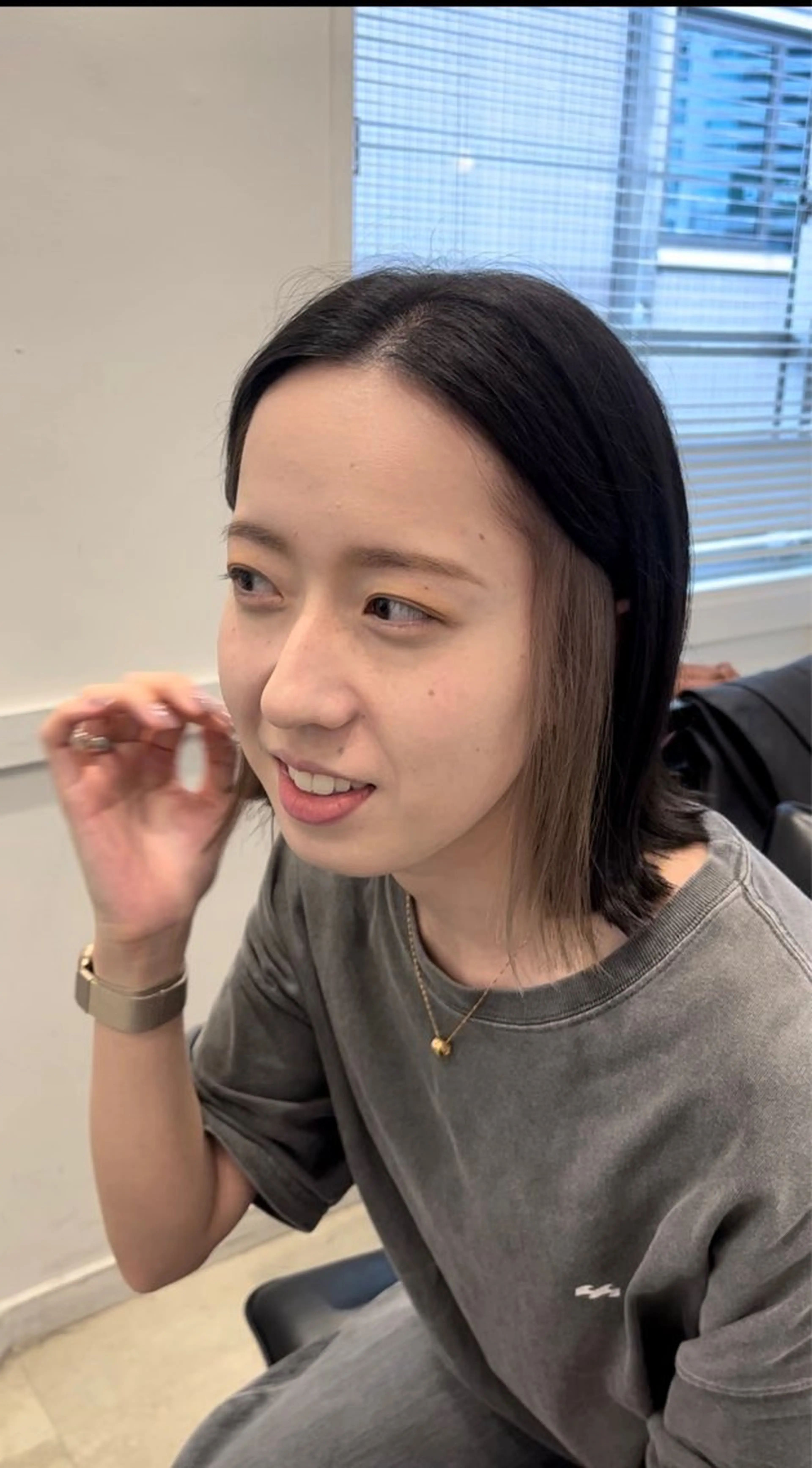 ミディアム カラー ブリーチ イヤリングカラー インナーカラー トリートメント カット ヘアカラー トリートメント Go   Today シェアサロン　横浜店所属・【ただの天才 🎨】のヘアスタイル