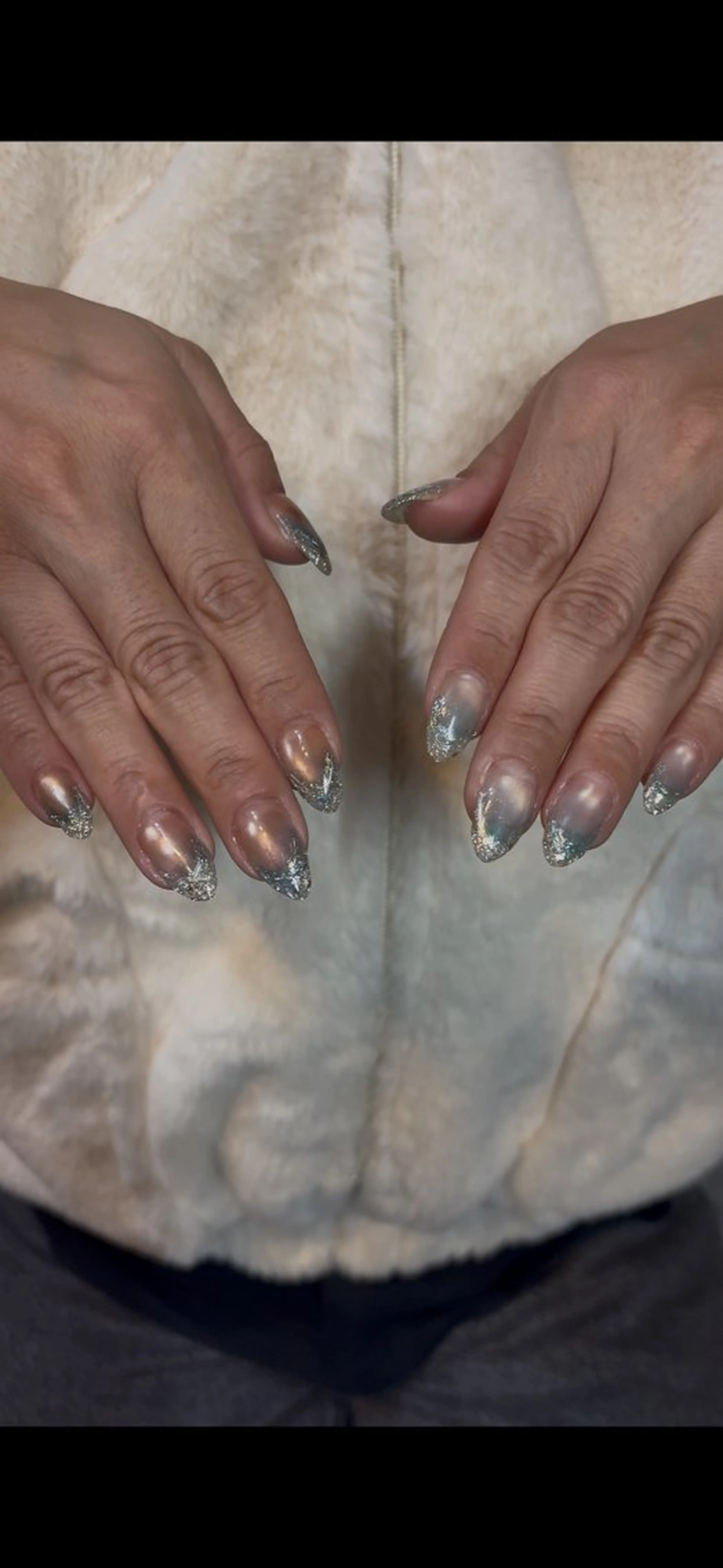 ネイル キラキラネイル マグネットネイル モンタナ nailのネイルデザイン