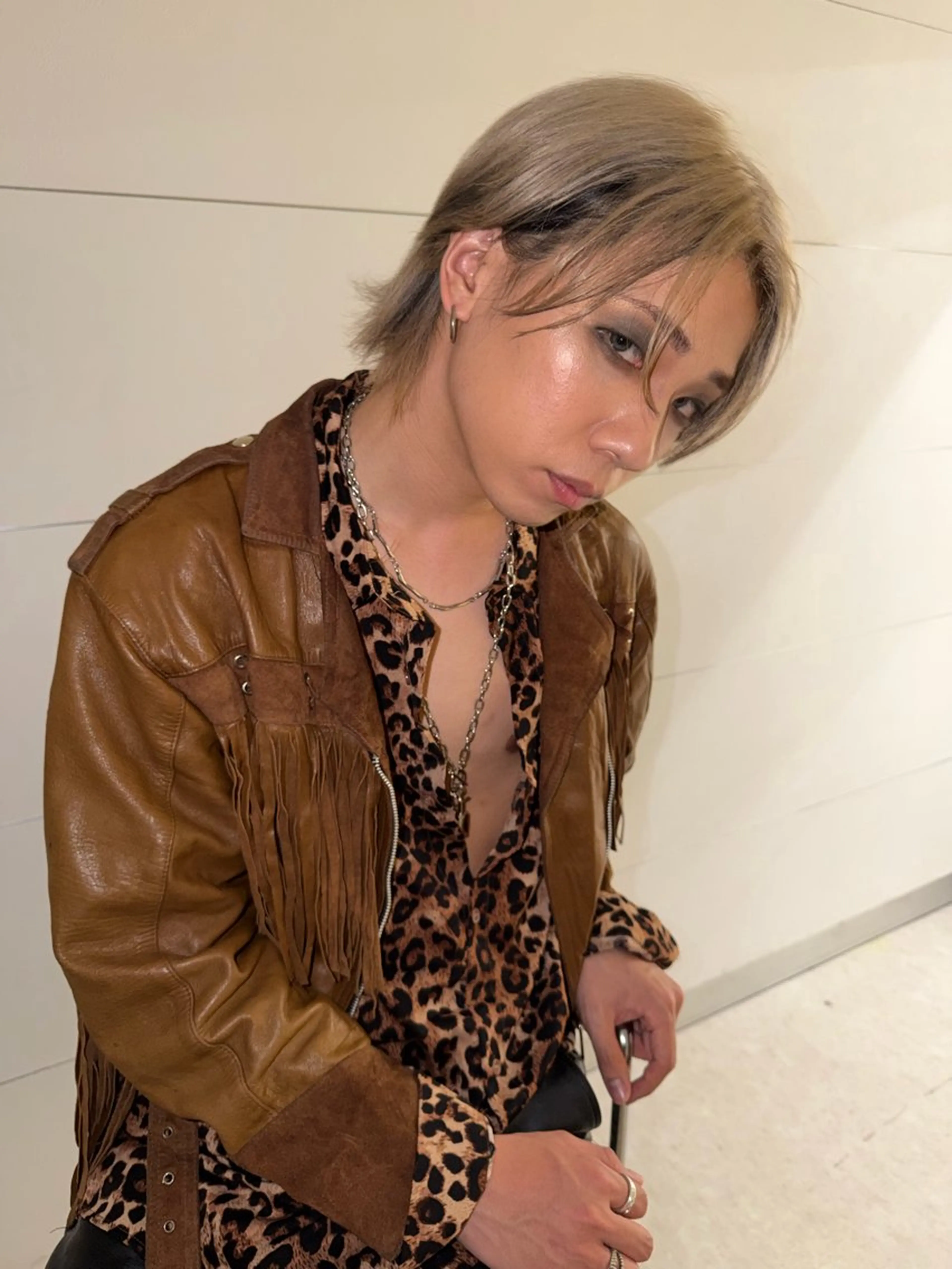 ショート カラー メンズ ベージュカラー ホワイトベージュ ヘアカラー 表参道/ハイライト バレイヤージュのヘアスタイル