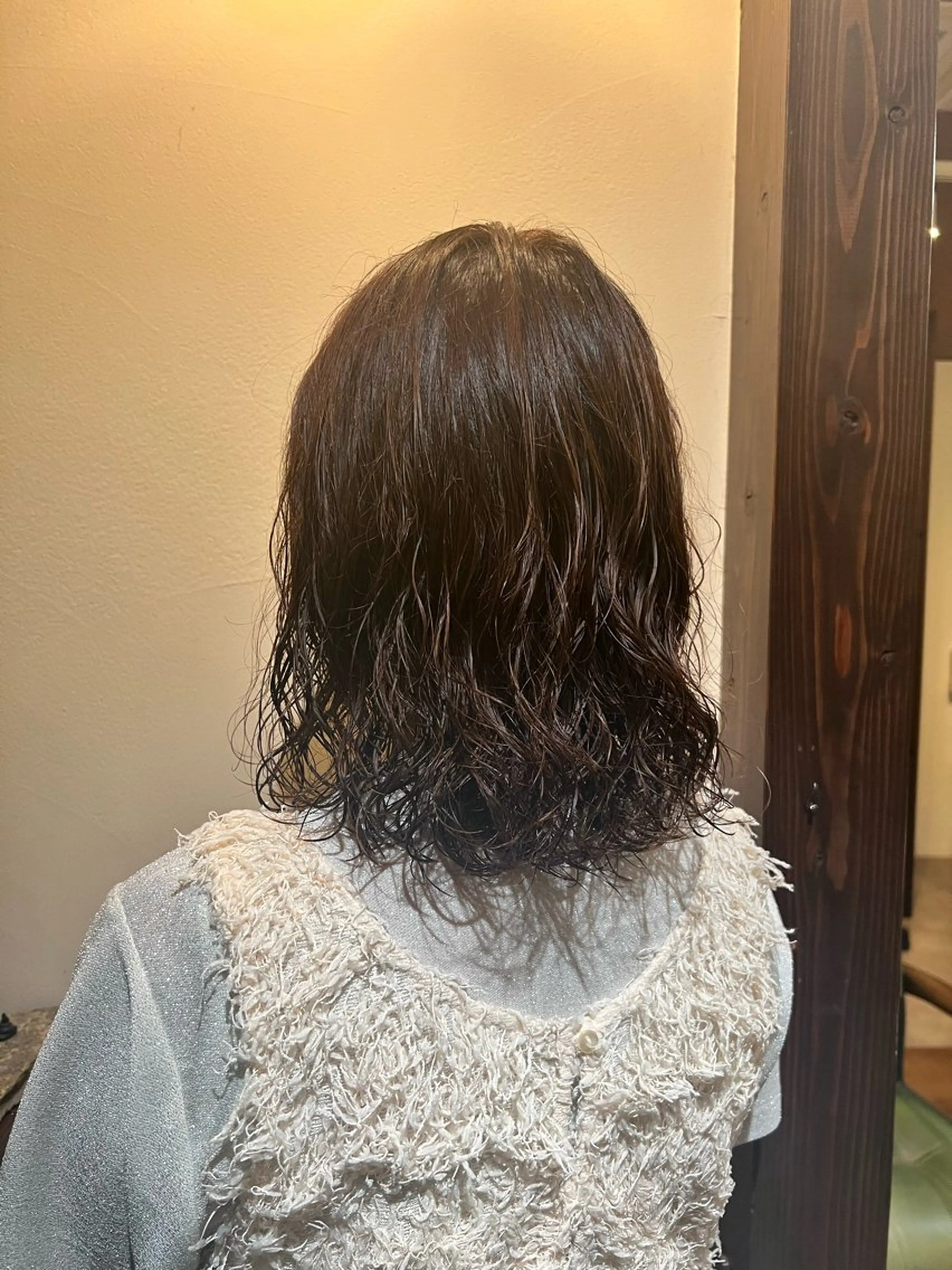 ミディアム カラー ブラウンカラー オレンジ オレンジブラウン Luster Friends所属・まゆ | 艶カラー | ストレートのヘアスタイル