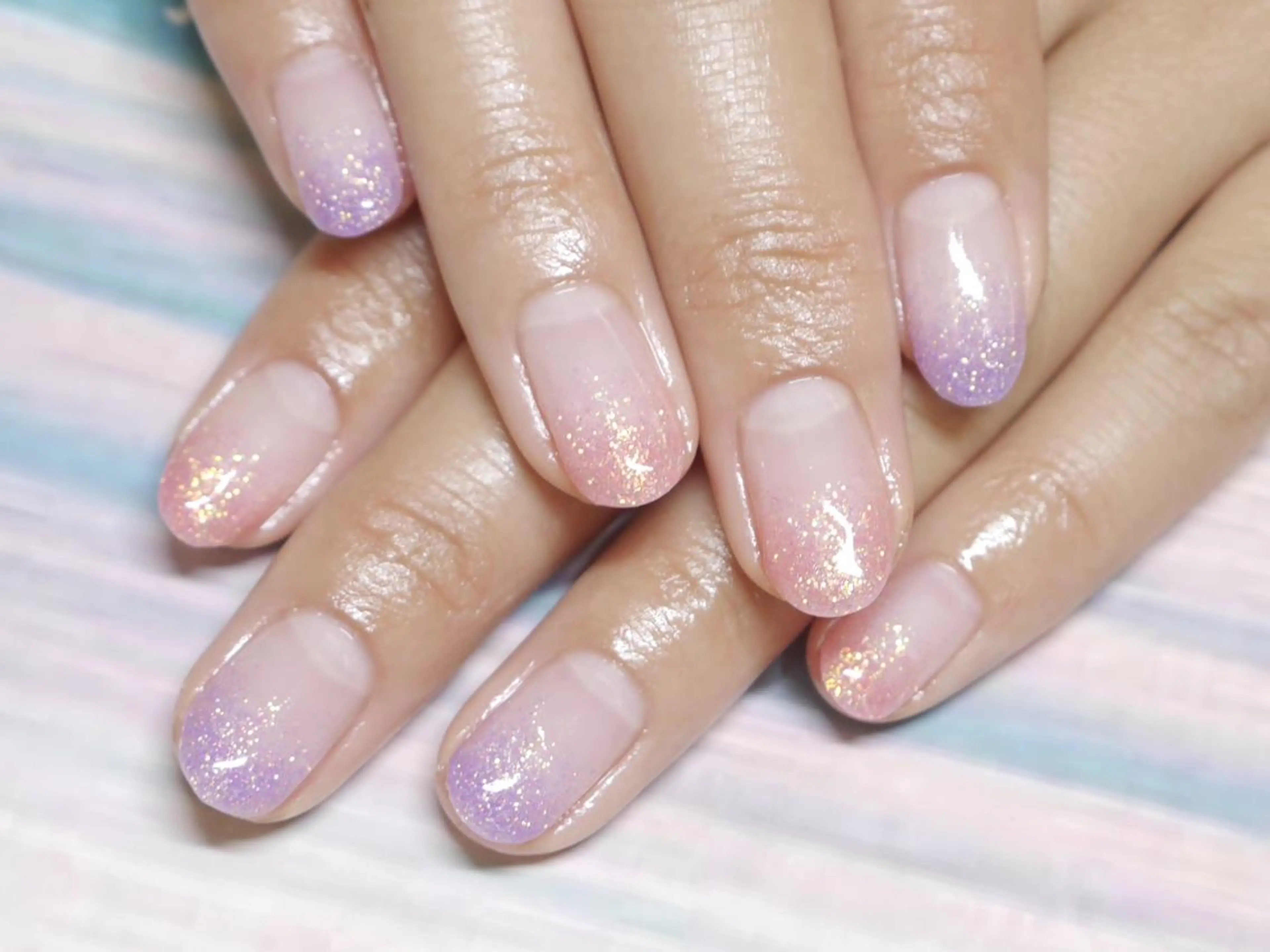 ネイル レイジー スワンのネイルデザイン