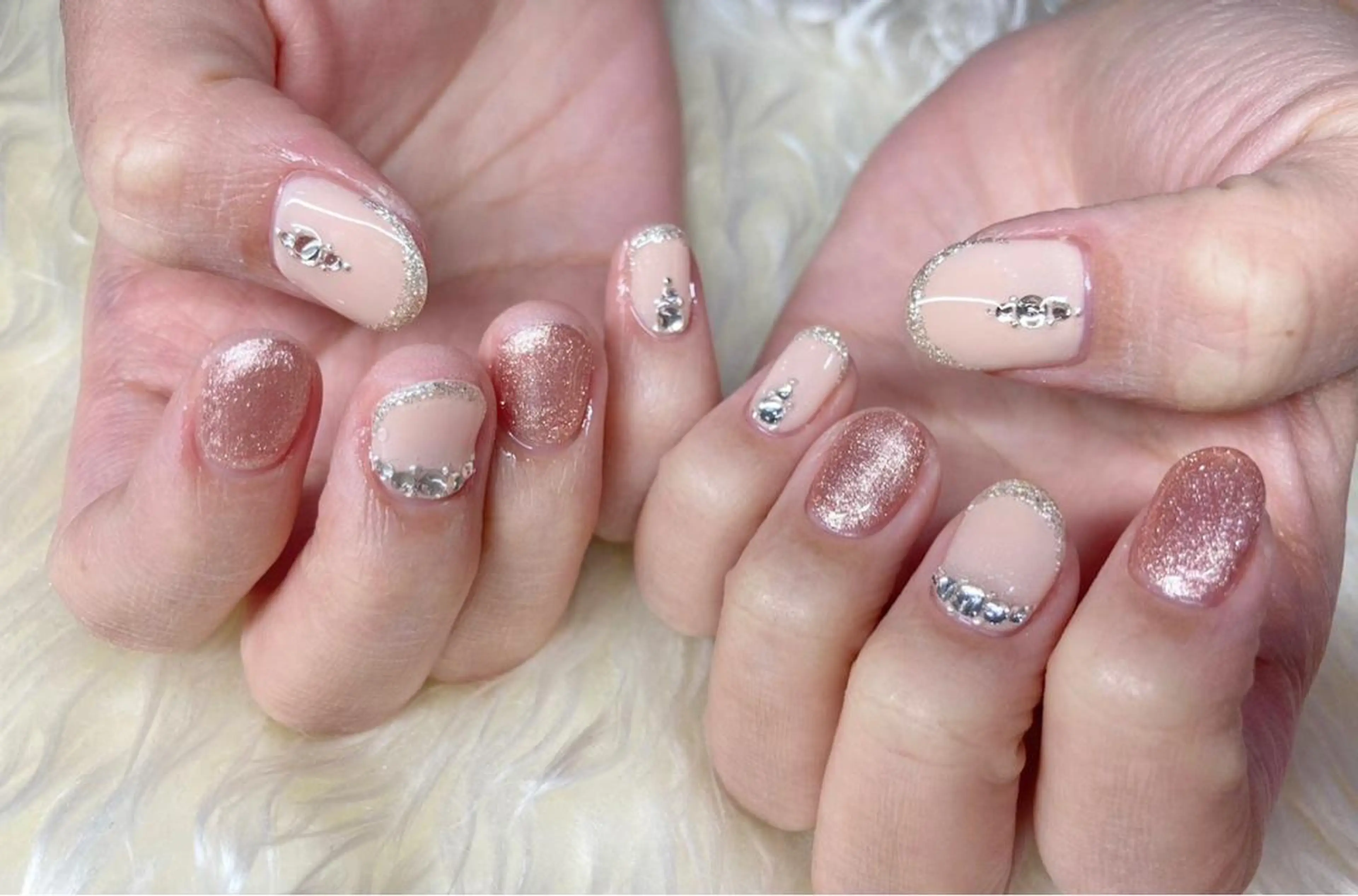 ネイル ジェルネイル パラジェル ブライダルネイル 冬ネイル クリスマス Nail&eye Belire 新宿のネイルデザイン