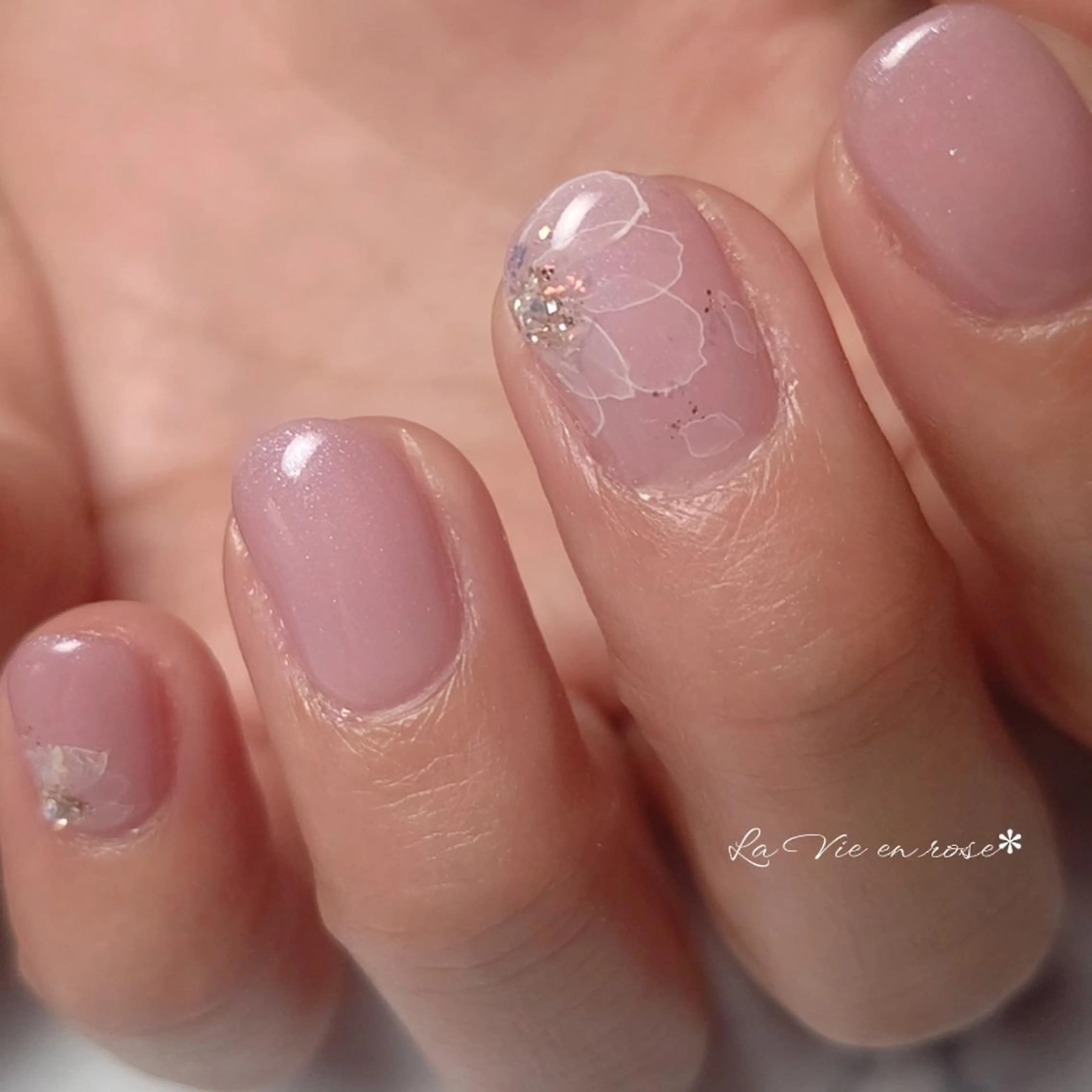 ネイル アートネイル フラワーネイル ラヴィアン ローズのネイルデザイン