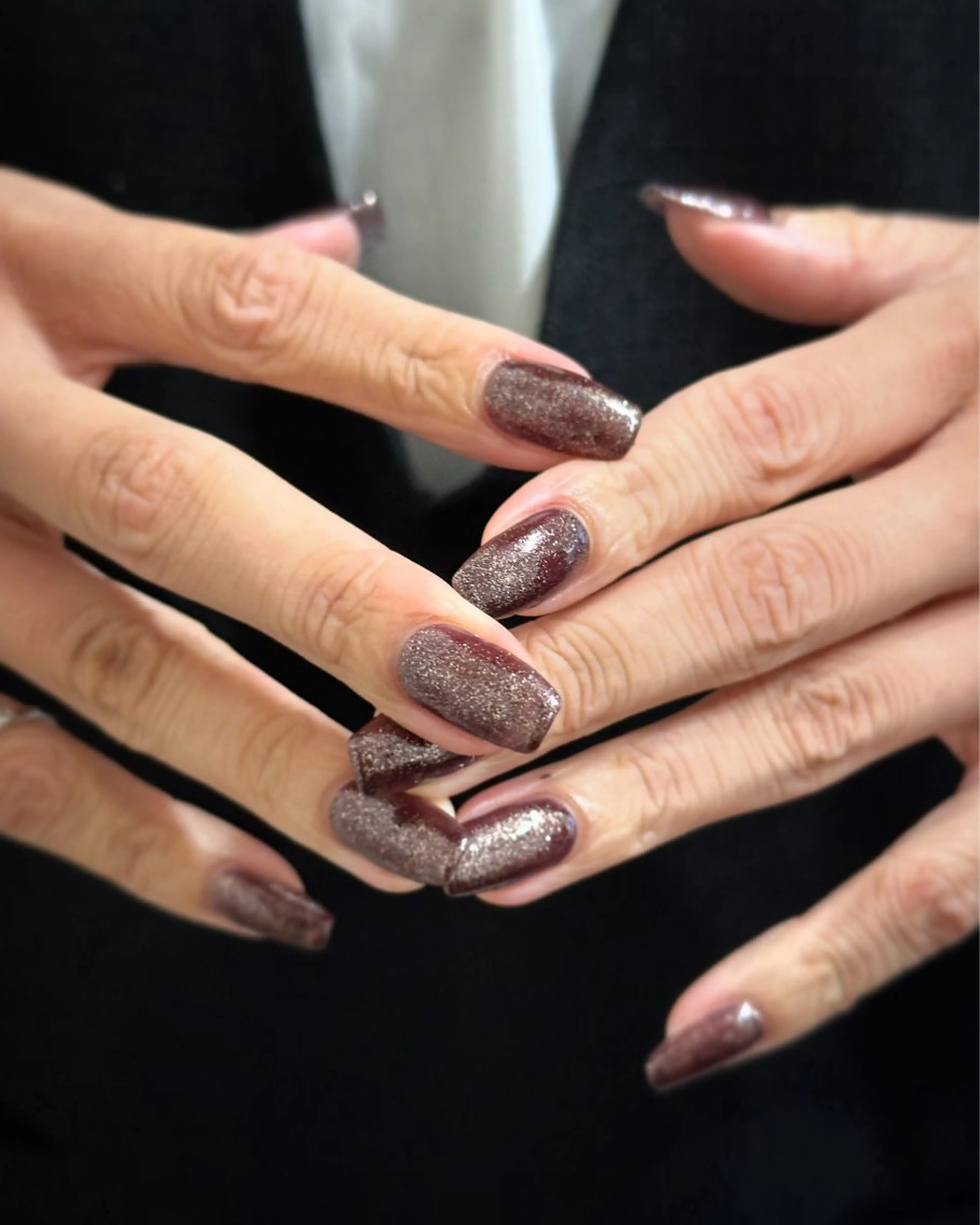 ネイル ブラウン ハンドネイル フットネイル kiii.__ ✴︎*のネイルデザイン