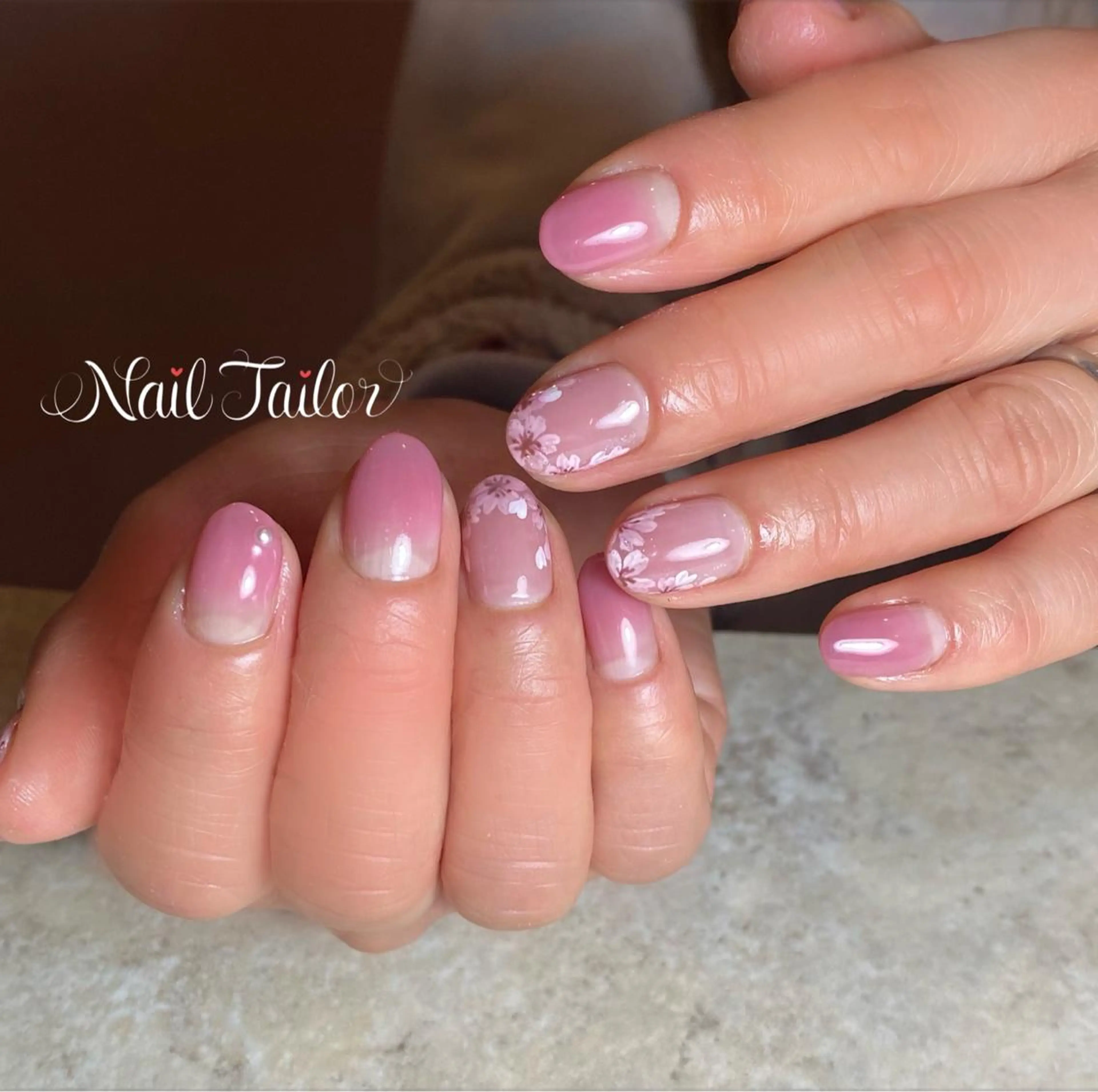 ネイル アートネイル 桜ネイル 長さ出し ジェルネイル グラデーション ハンドネイル 〜Nail Tailor〜 ネイルテイラー所属・NailTailor ネイルテイラーのネイルデザイン