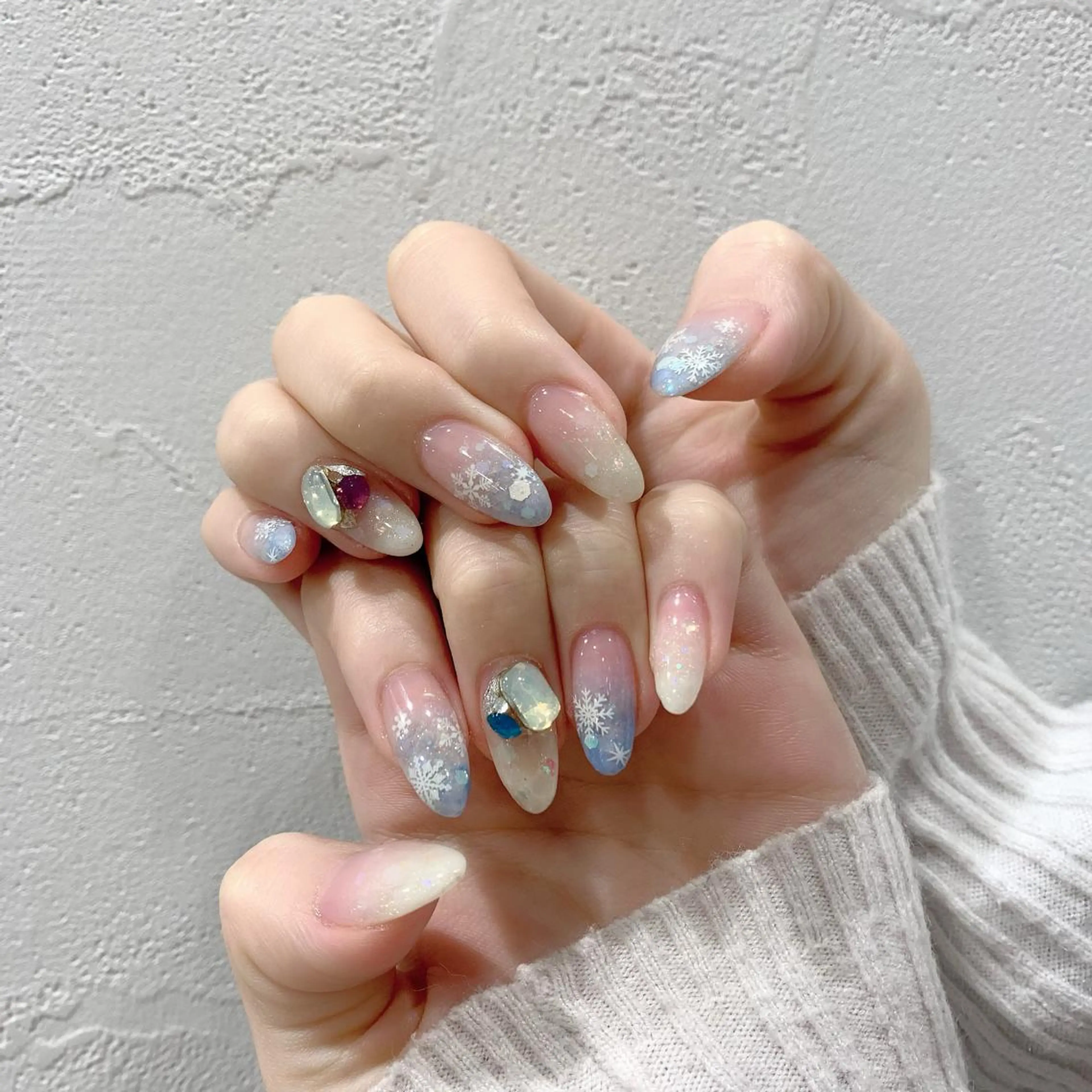 ネイル ハンドネイル 佐藤 まりえのネイルデザイン