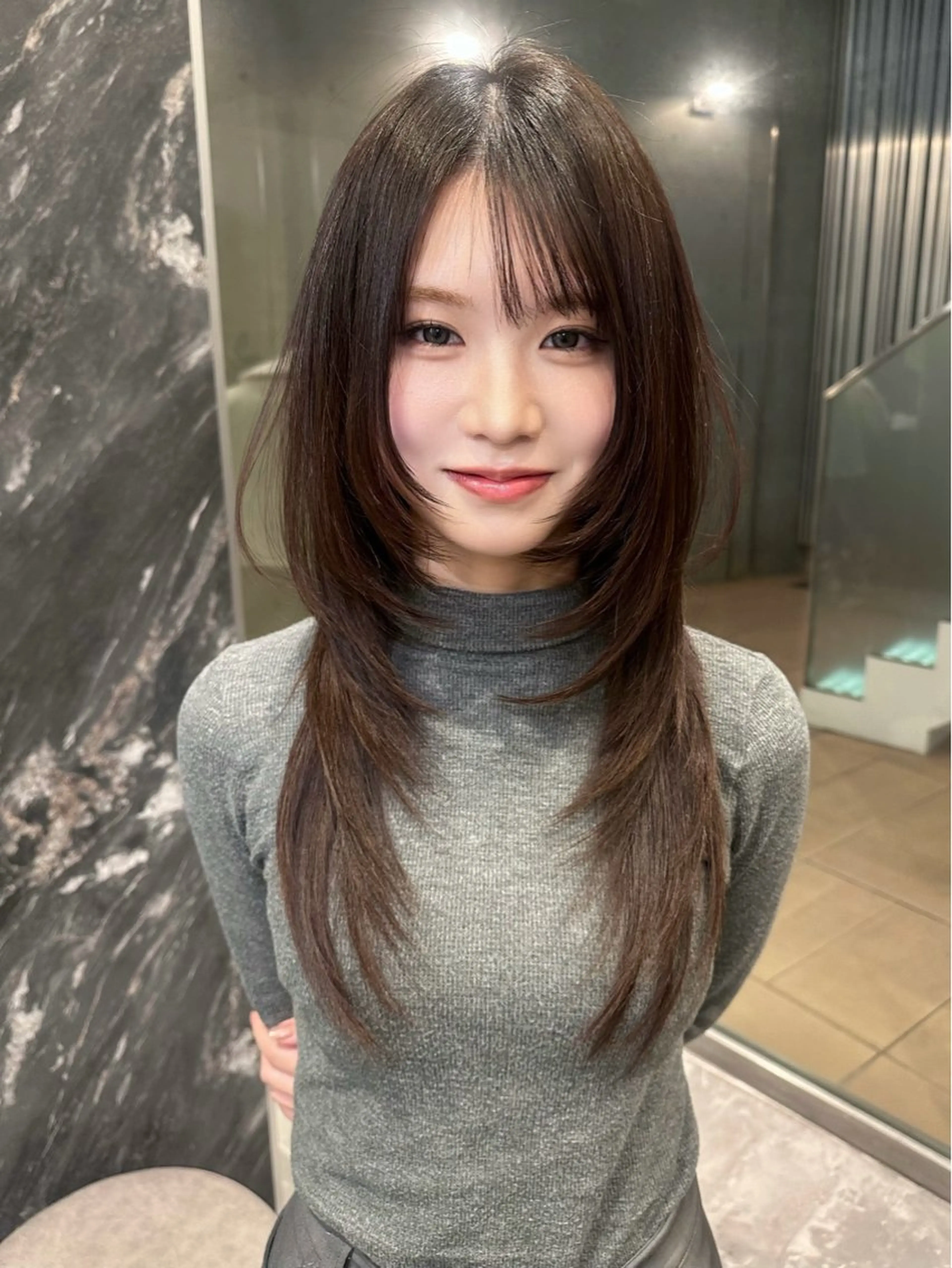 ロング カット トリートメント RiA/レイヤーカッ ト/ハッシュカットのヘアスタイル