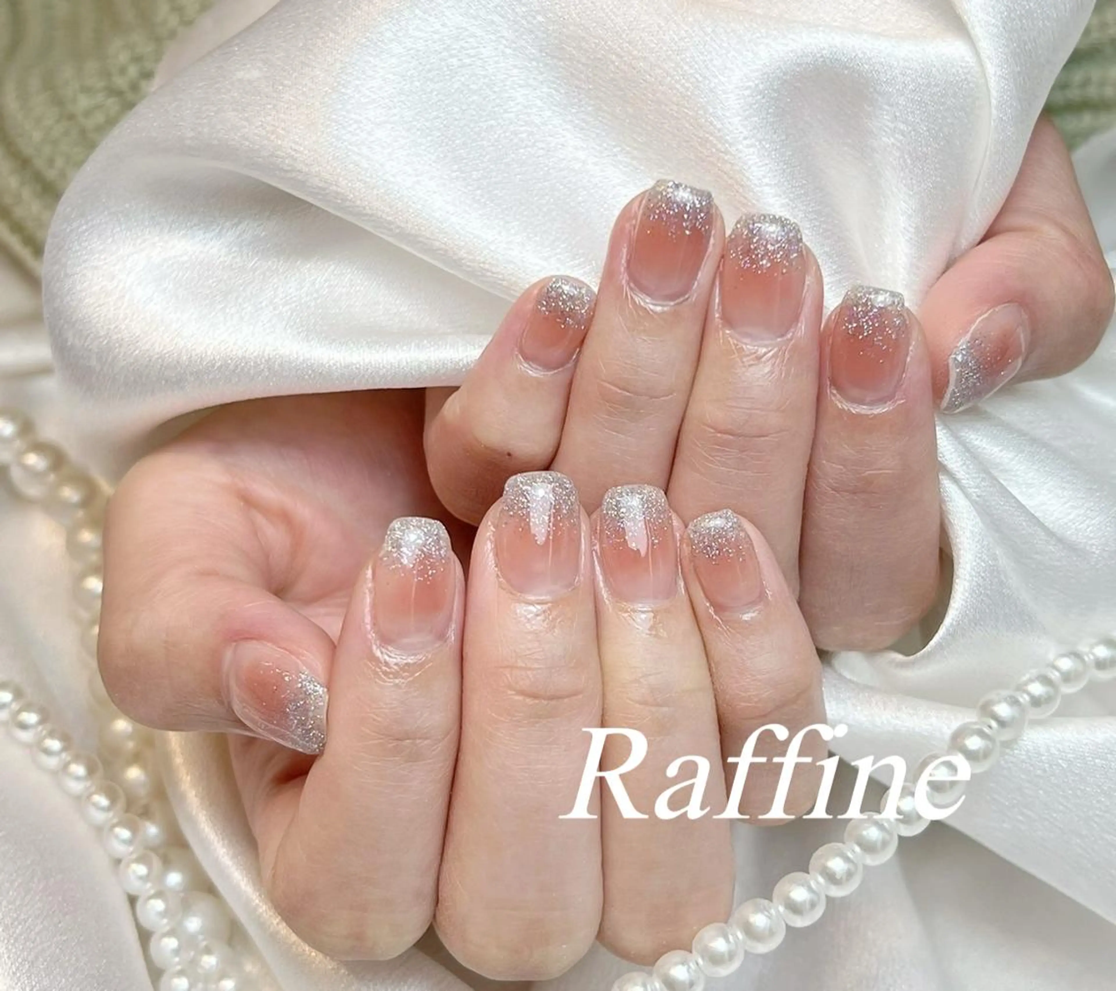 ネイル RAFFINE 月🦋🩵のネイルデザイン