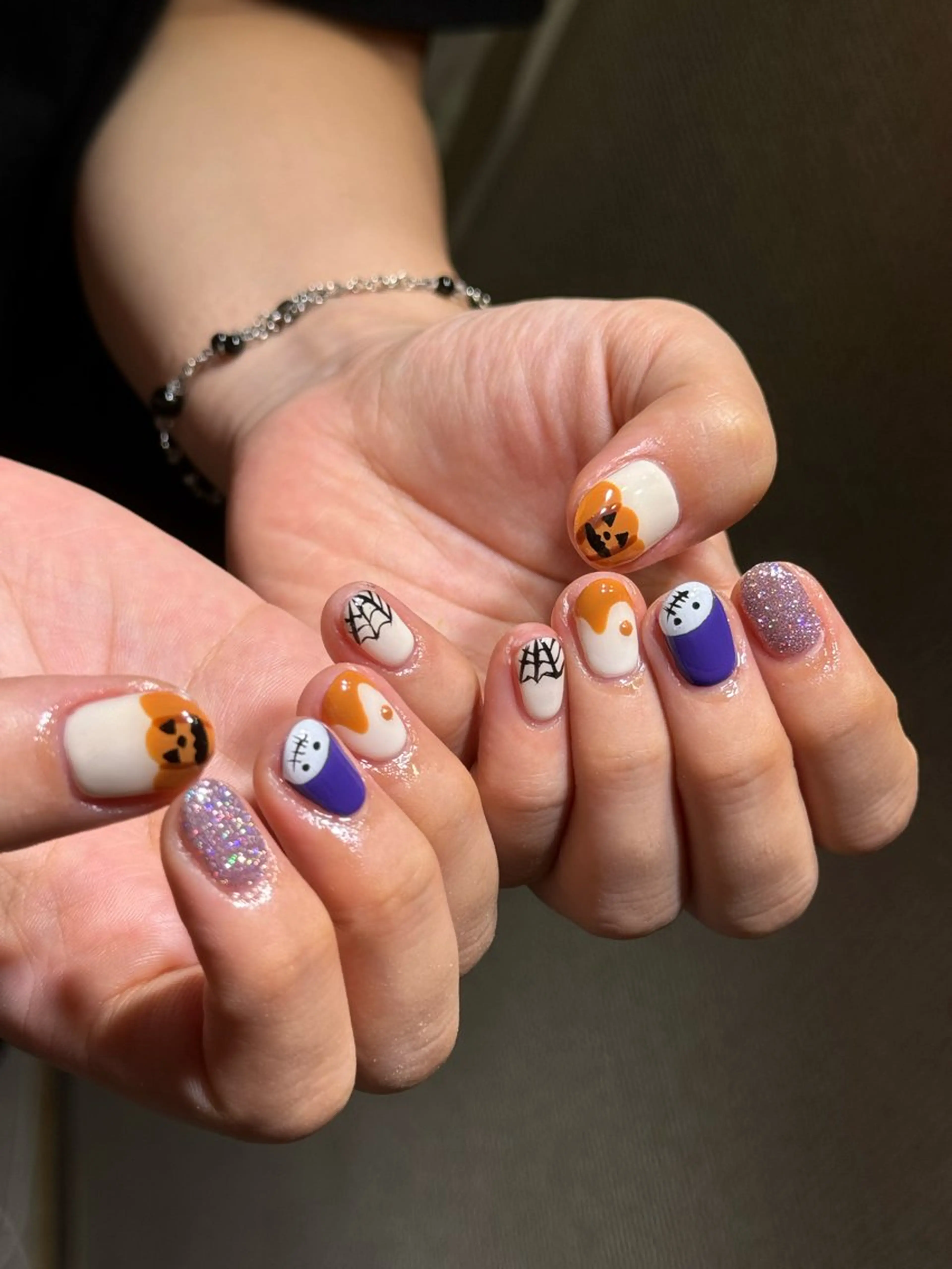 ネイル 大塚眉毛|ハンドケア |肌管理の眉毛・アイブロウイメージ