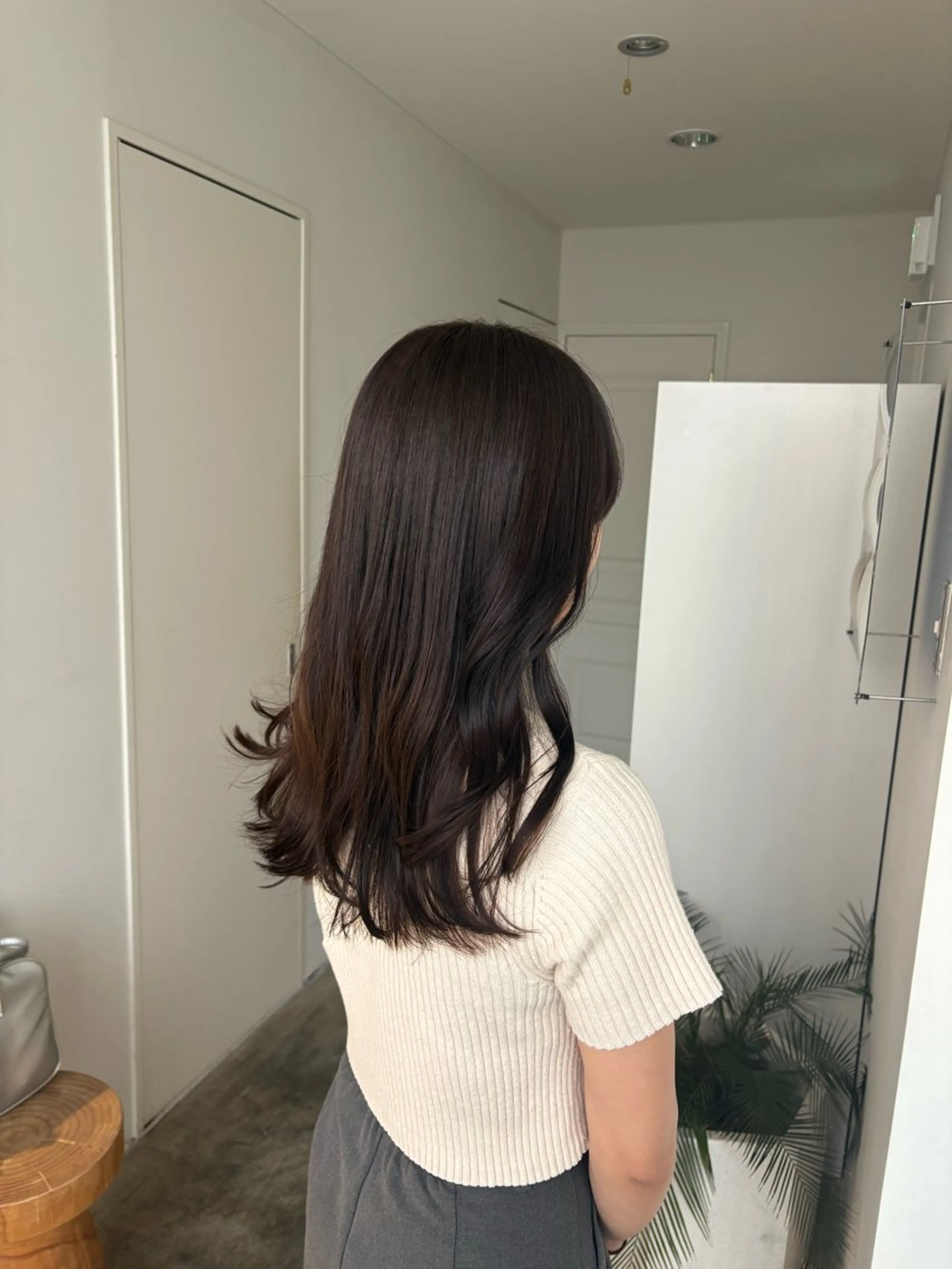 ロング カラー ブラウンカラー オリーブブラウン カット ヘアカラー トリートメント 大阪/梅田 ヨシノヒメカのヘアスタイル