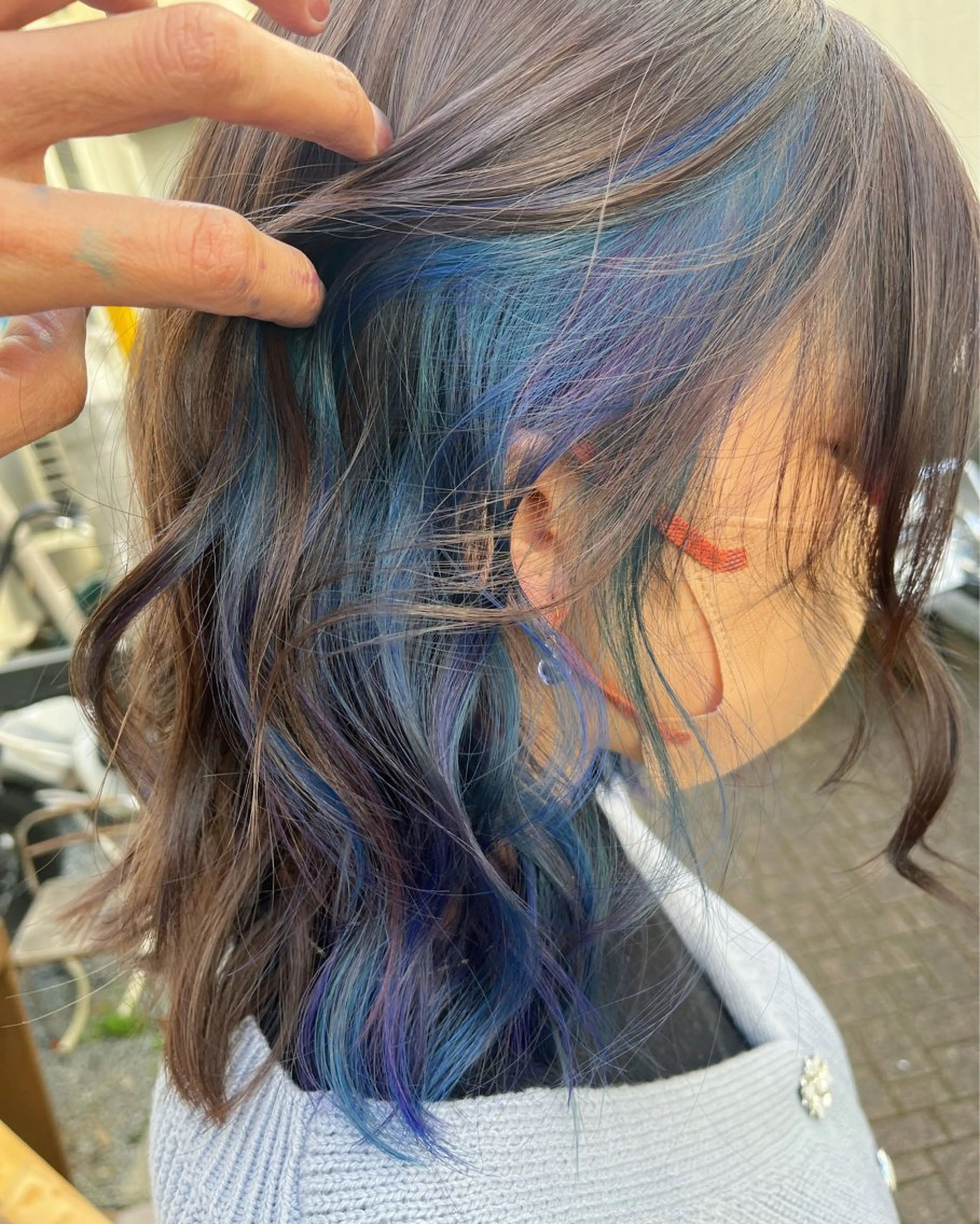 ミディアム カラー ブリーチ イヤリングカラー インナーカラー ユニコーンカラー カット ヘアカラー トリートメント 原宿サロン代表 デザインカラー伊藤卓のヘアスタイル