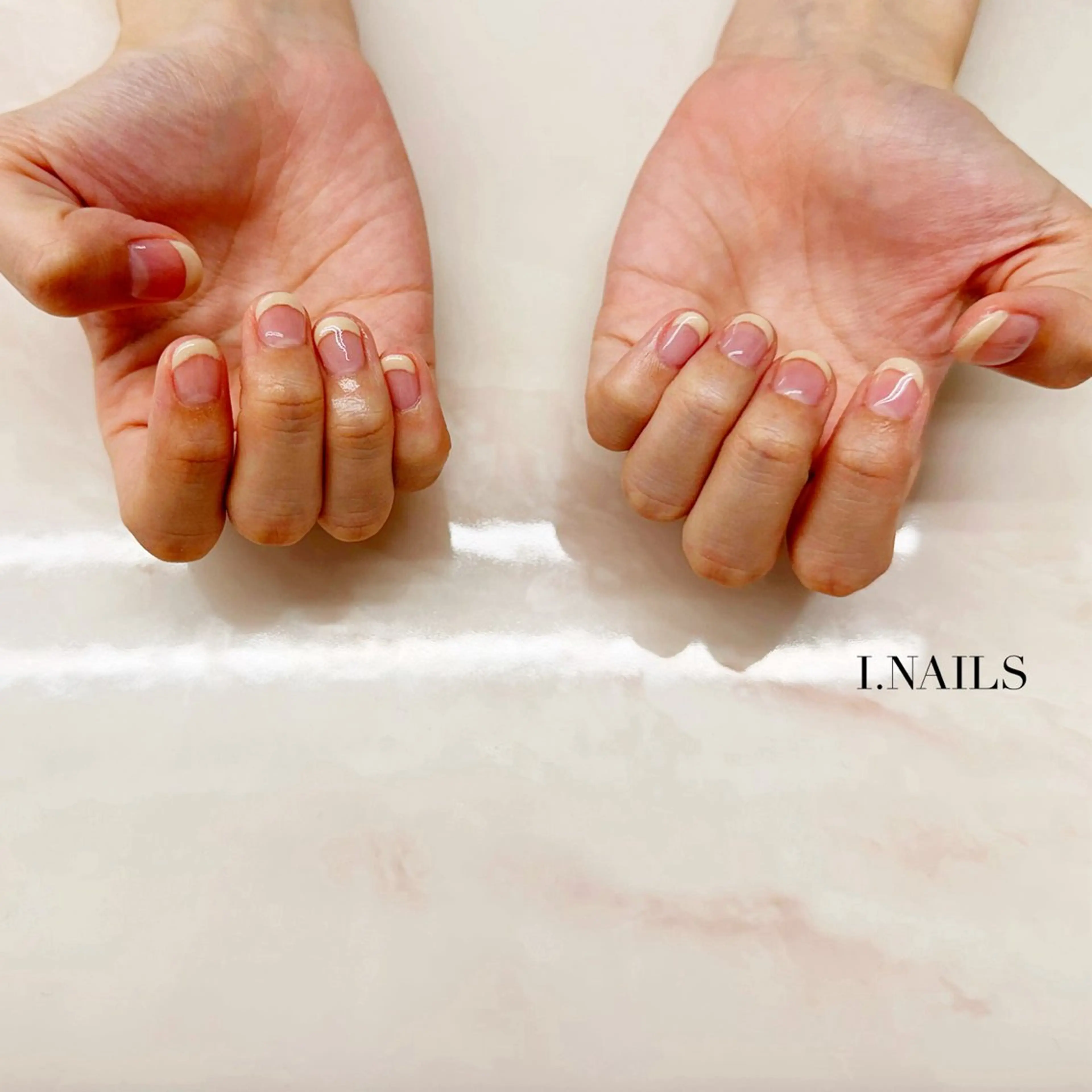 ネイル アイネイルズ所属・早川 梓のネイルデザイン