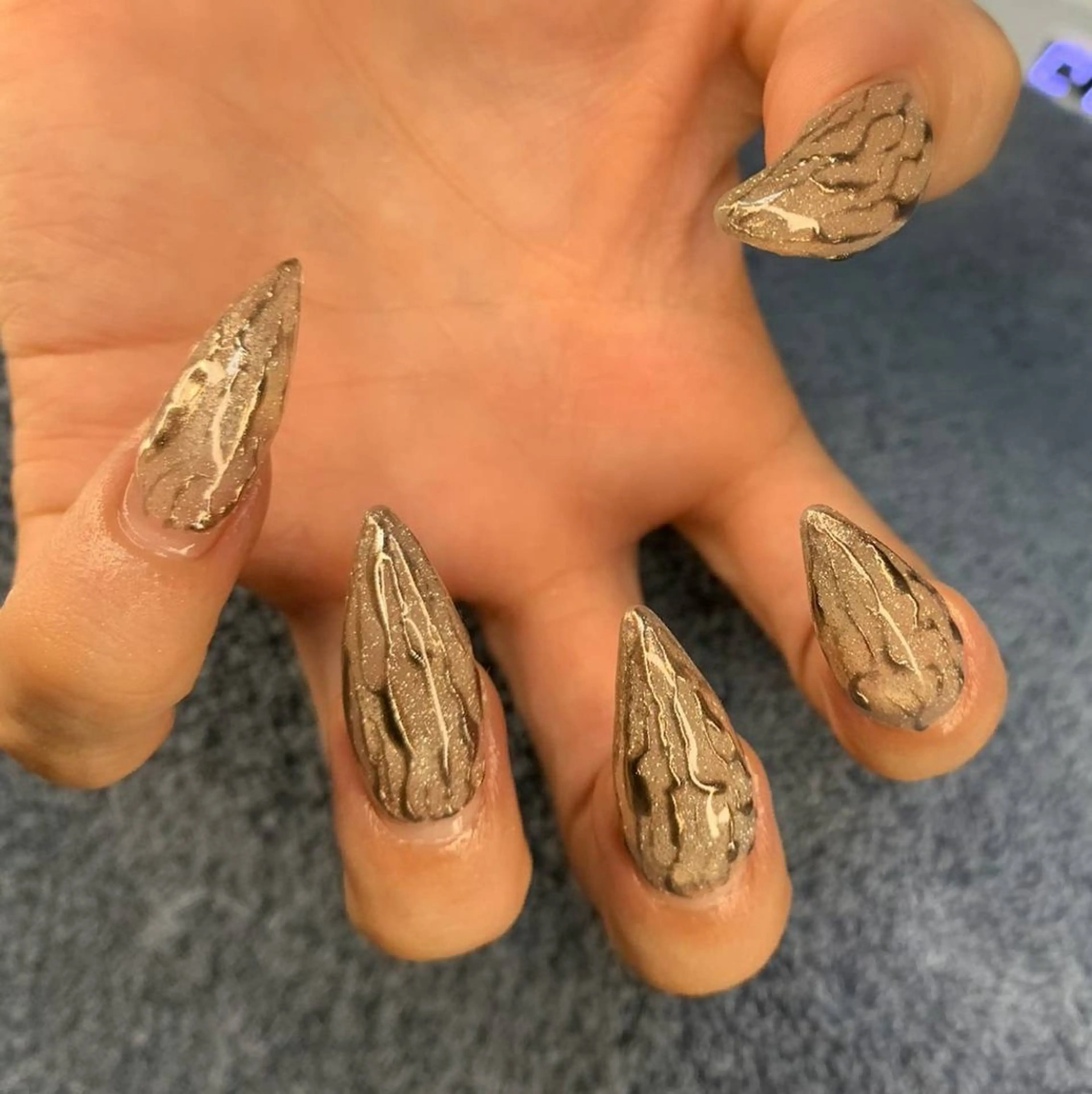 ネイル ミラーネイル ハンドネイル MHR nailのネイルデザイン