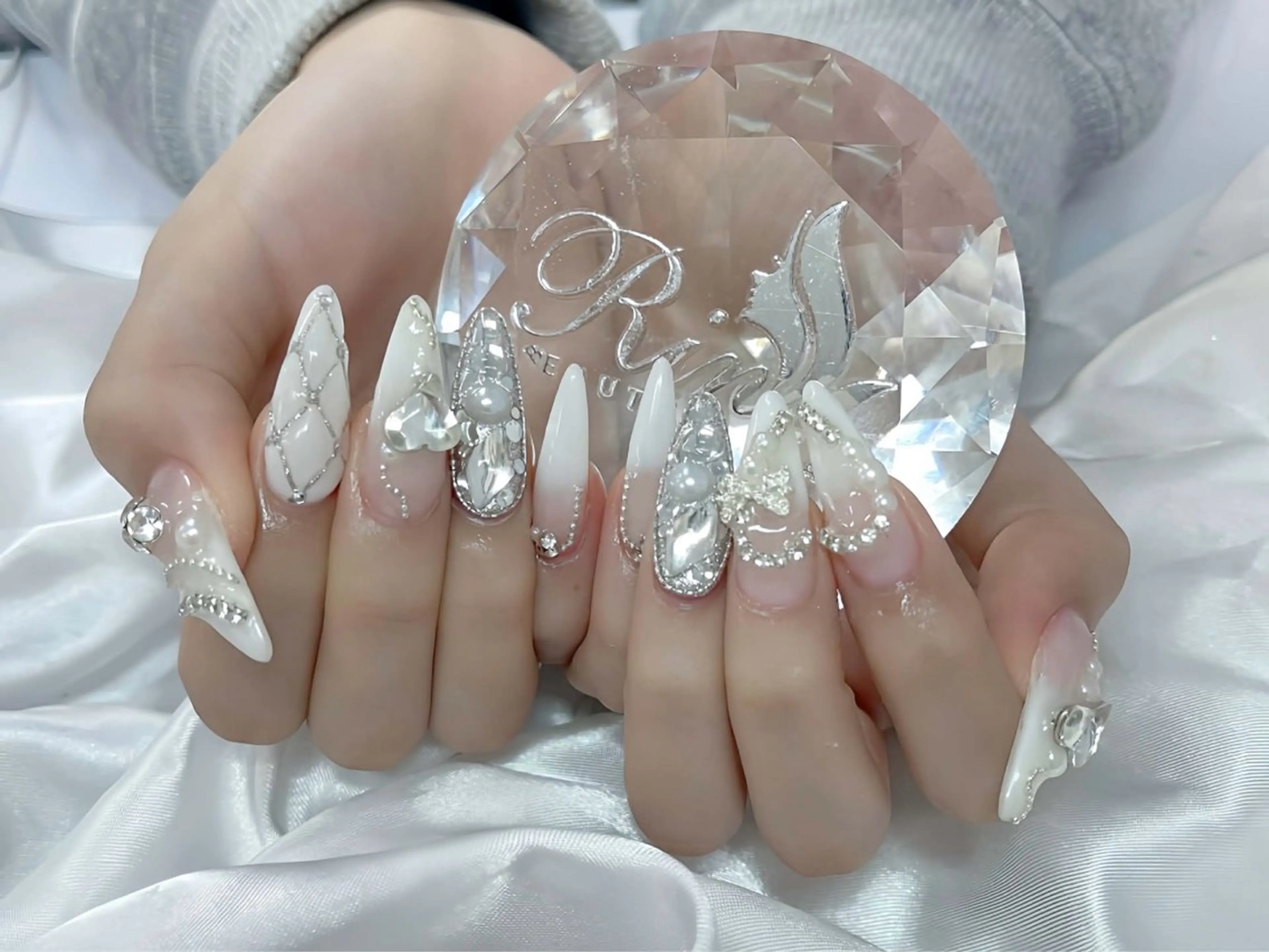 ネイル リサ ネイルサロンのネイルデザイン