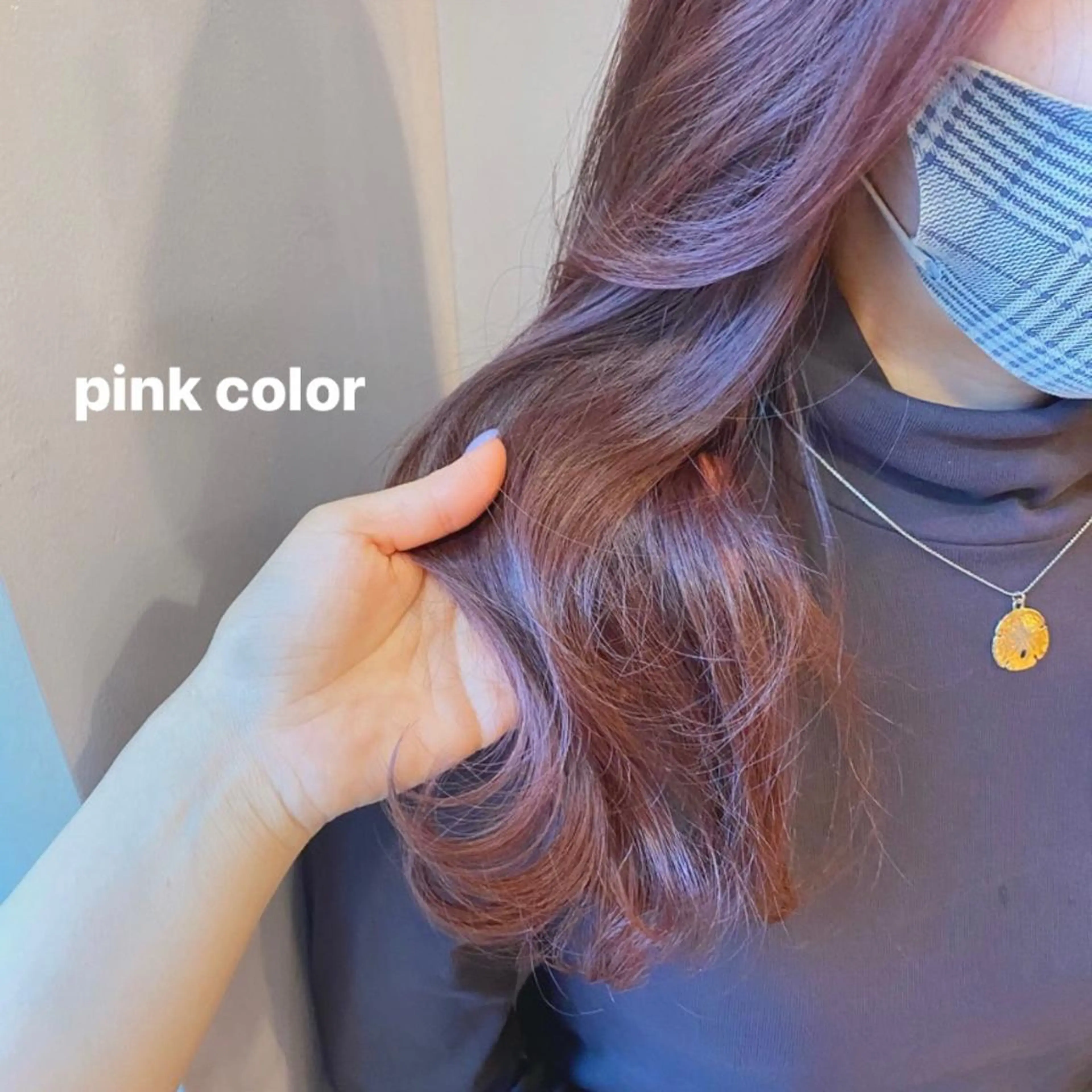 ミディアム カラー ヘアアレンジ 透明感カラー ピンクカラー カット ヘアカラー トリートメント 顔周りカット/アレン ジ/カラー小野寺紗良のヘアスタイル