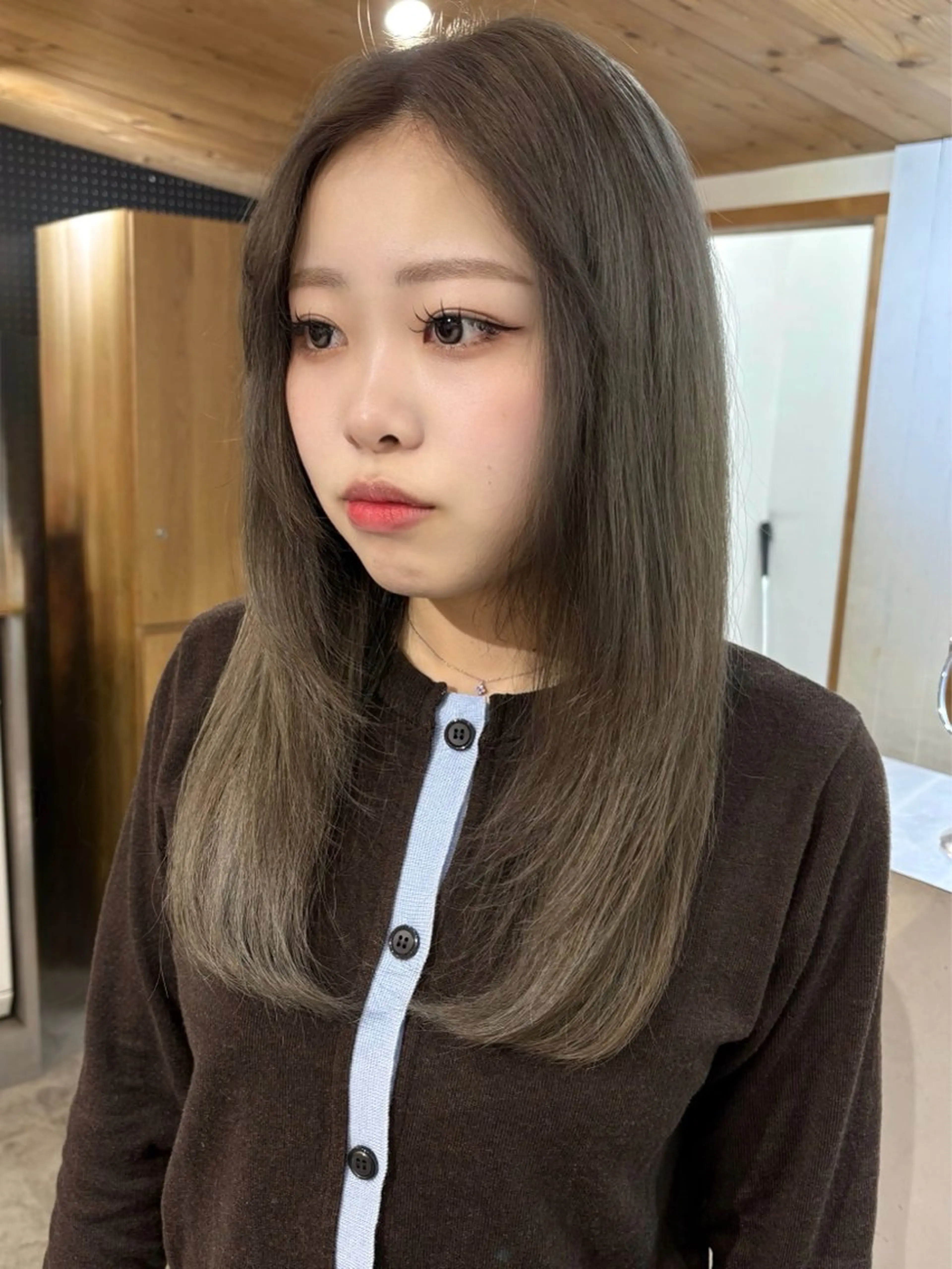 ロング カラー ヘアカラー 🫐寒色系カラー 🫐ヤマナカリリカのヘアスタイル