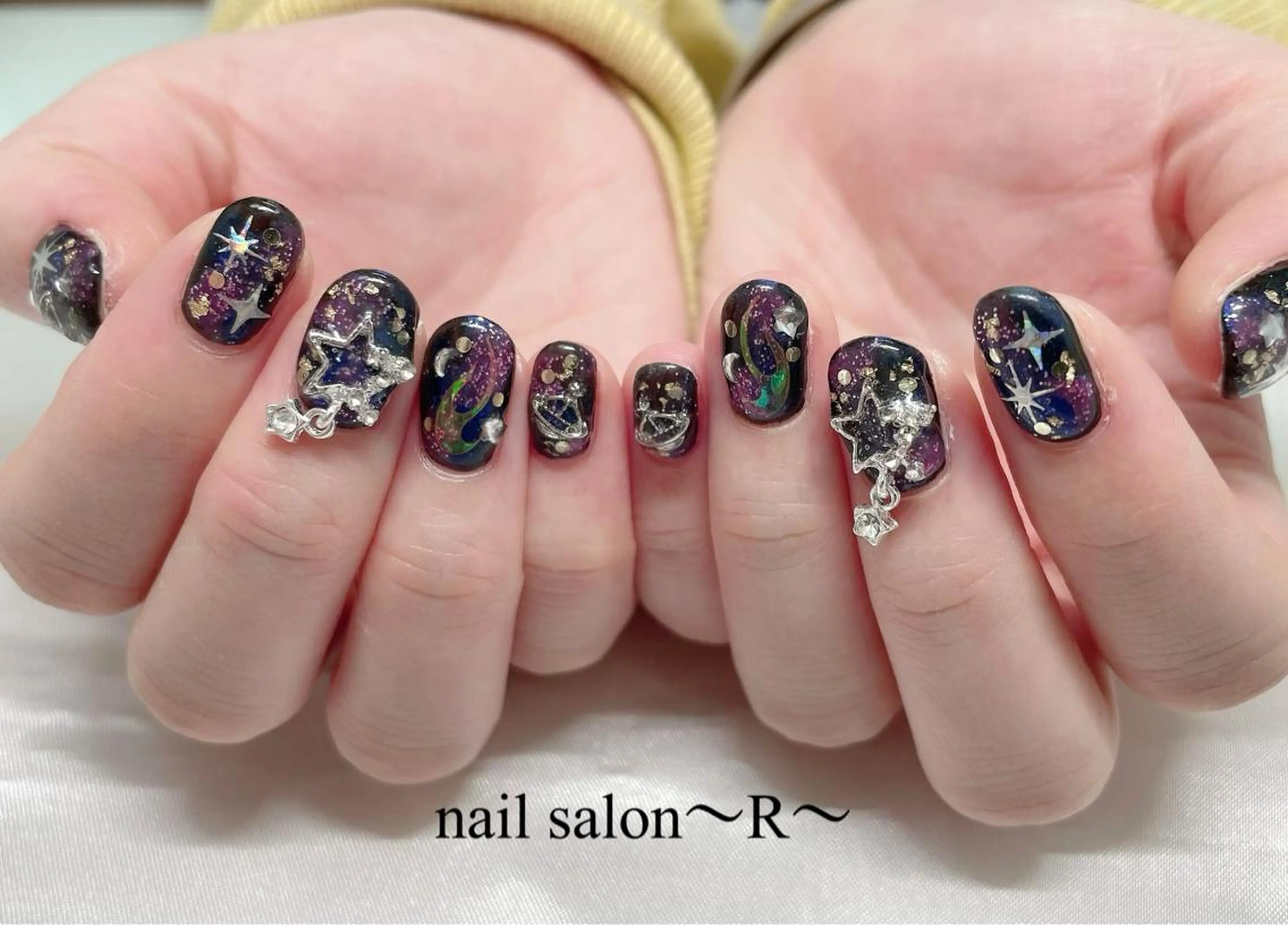 ネイル ハンドネイル 〜 R〜 プライベートサロンのネイルデザイン