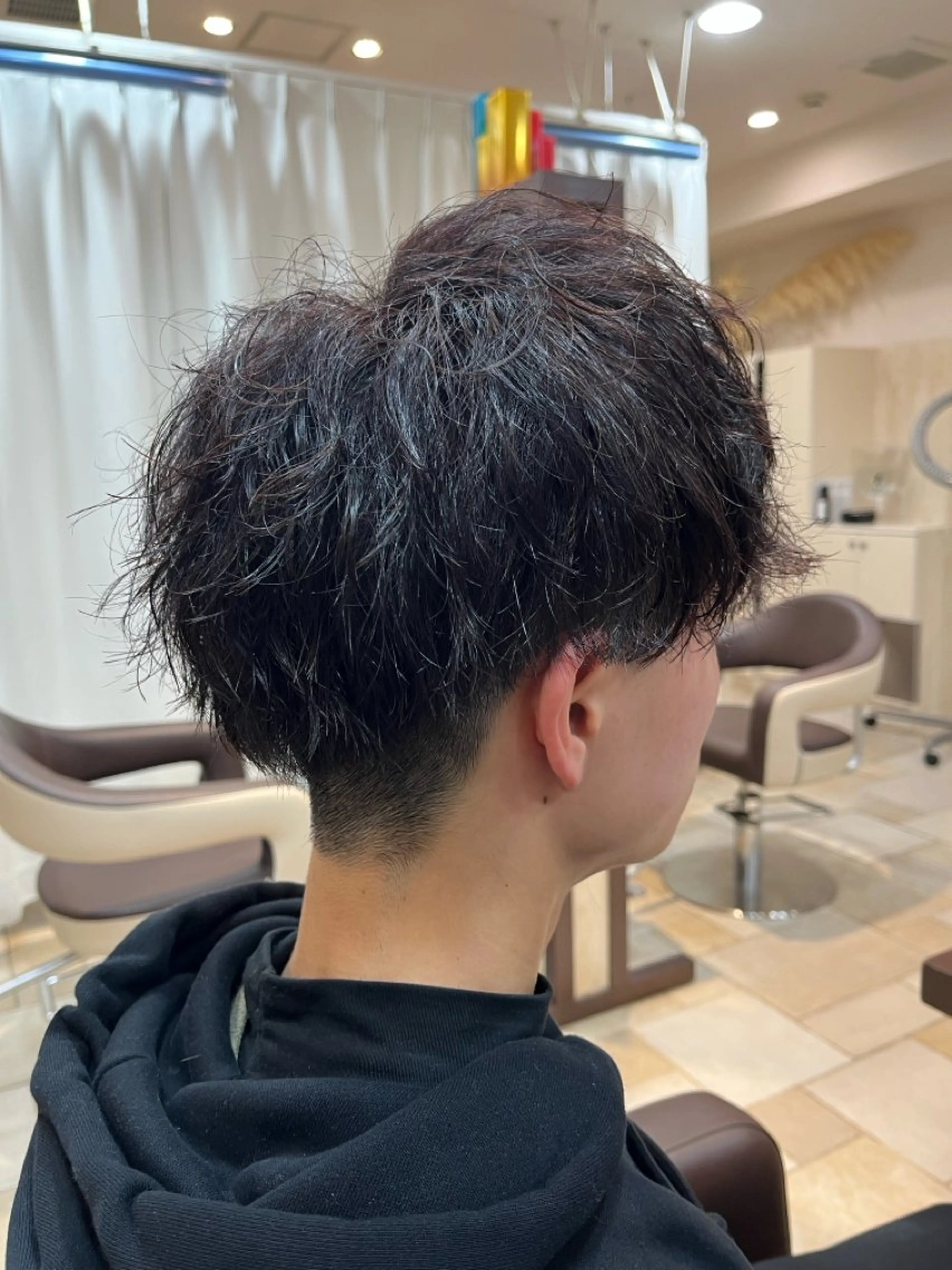 ショート パーマ メンズ パーマ 脇野 真琴のヘアスタイル