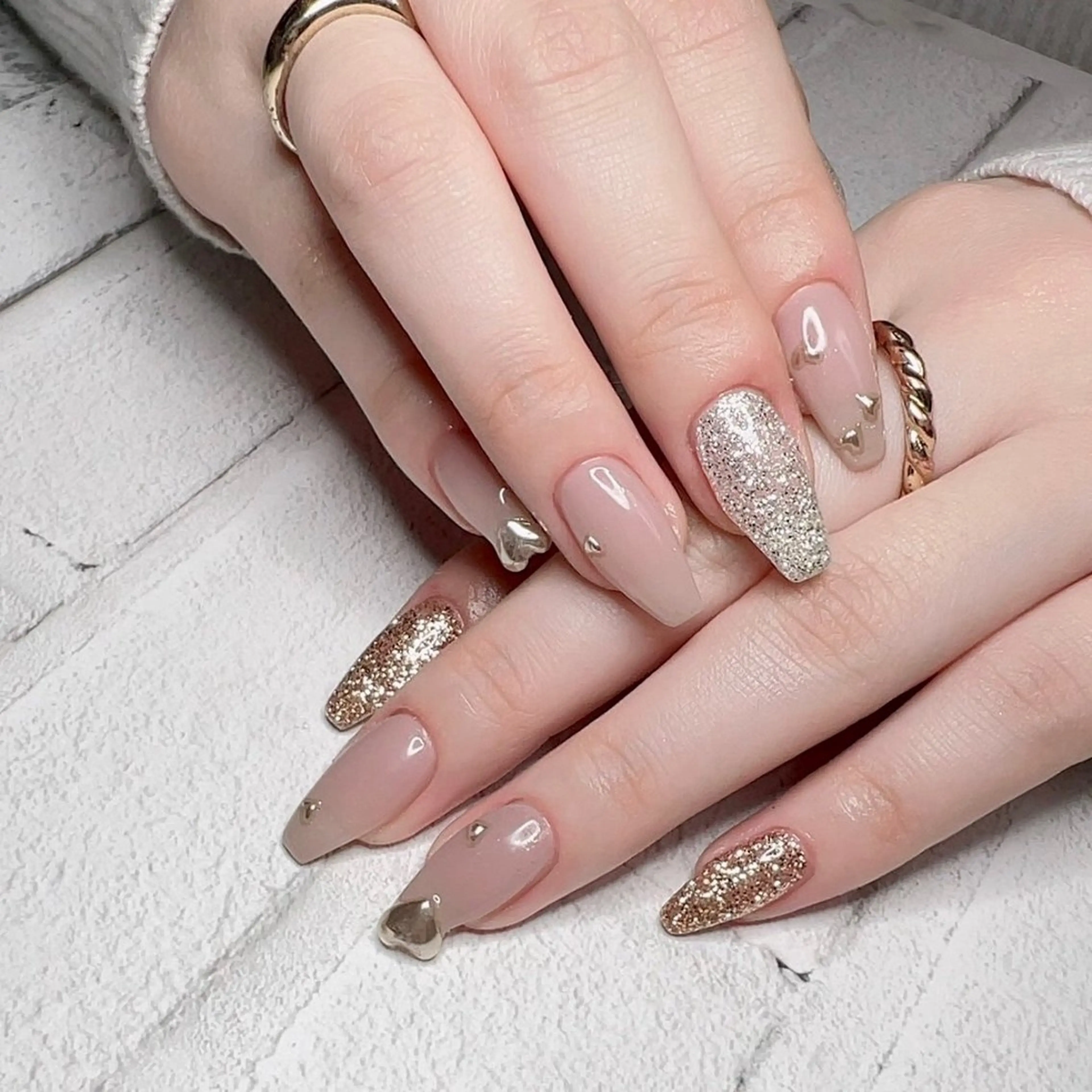 ネイル アートネイル フレンチネイル ジェルネイル グラデーション キラキラネイル Naru Kelinailのネイルデザイン