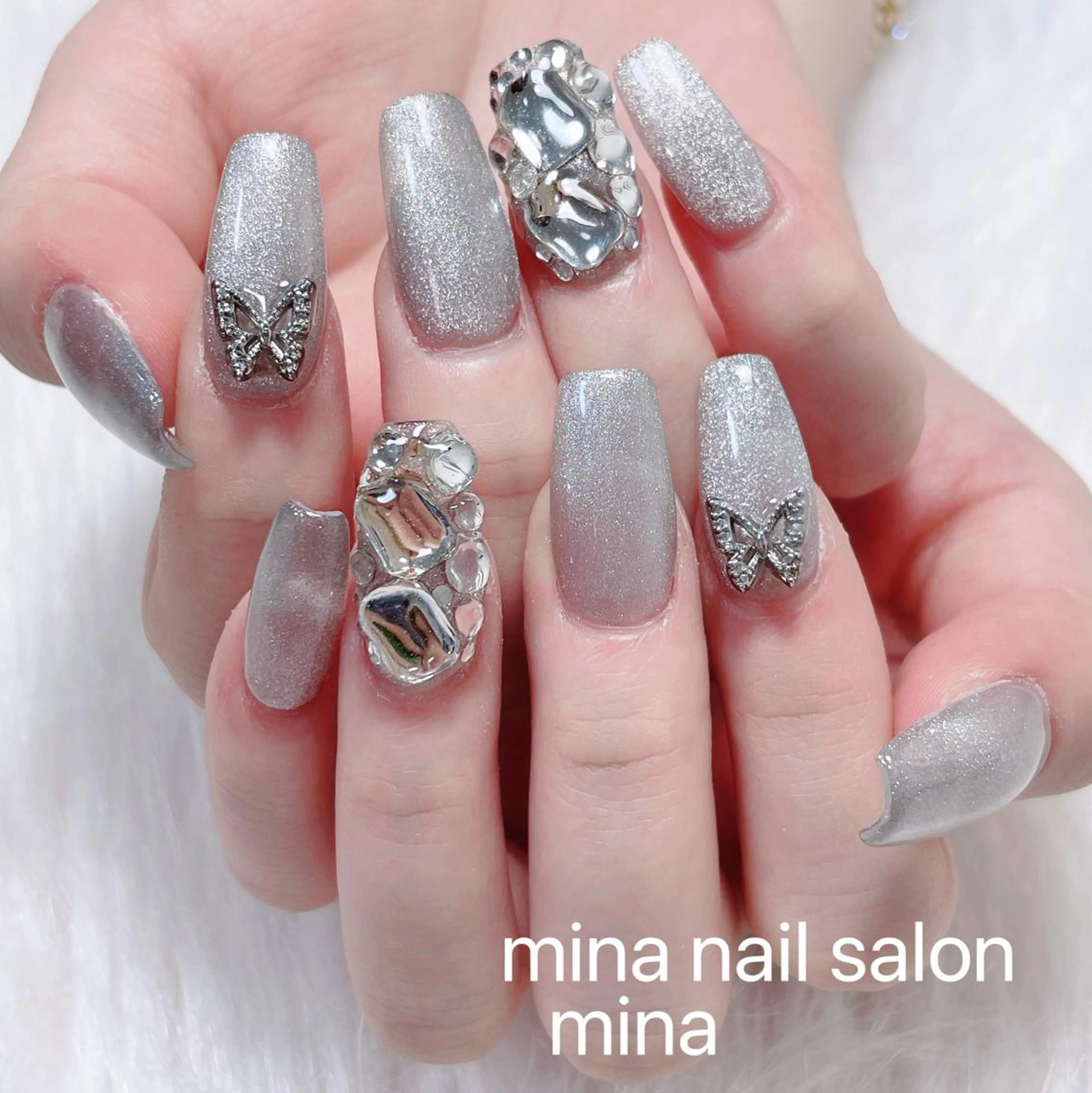 ネイル queens nailsalonのネイルデザイン