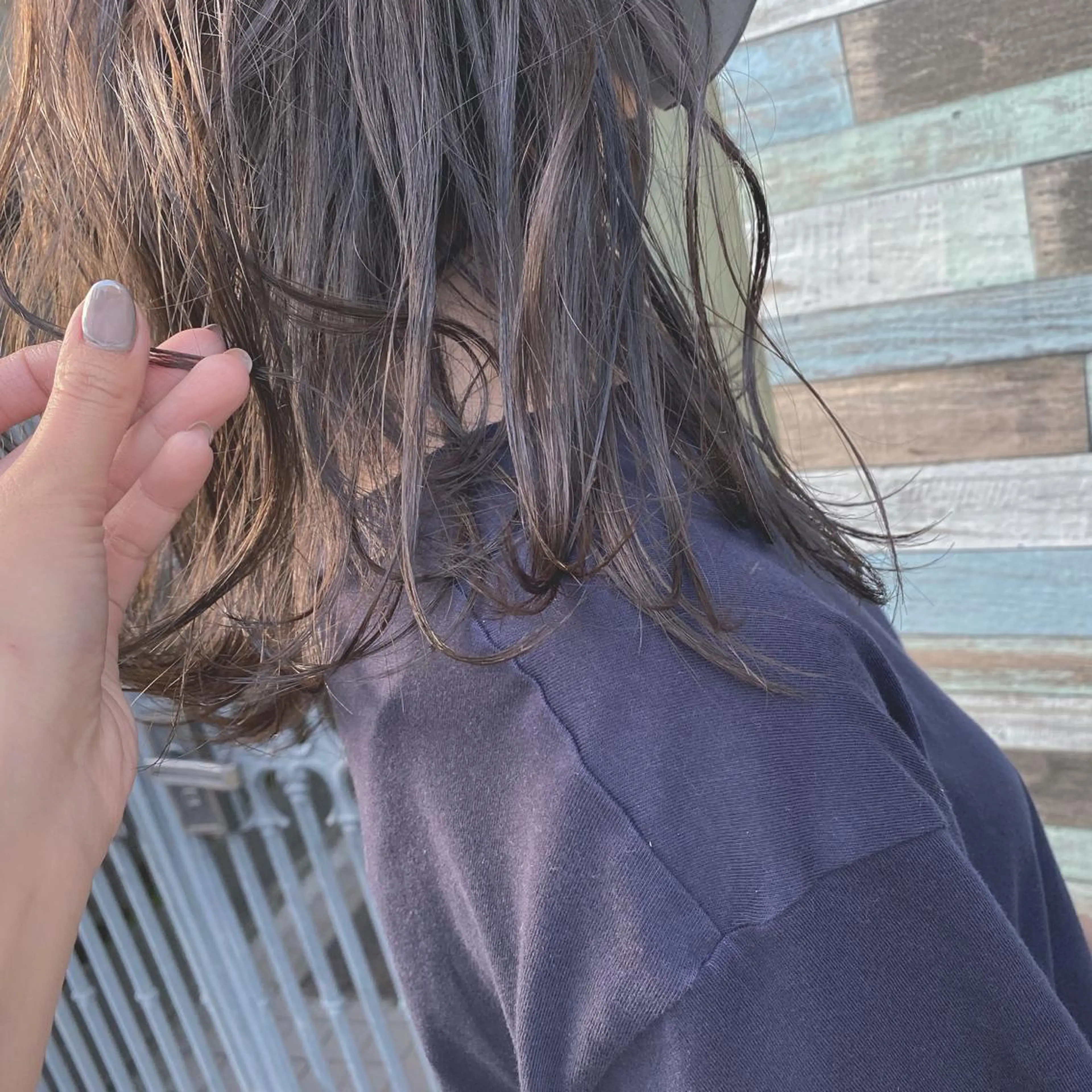 セミロング カラー カット ヘアカラー mEg hair creation新川崎店所属・荒川 ひなの 新川崎のヘアスタイル