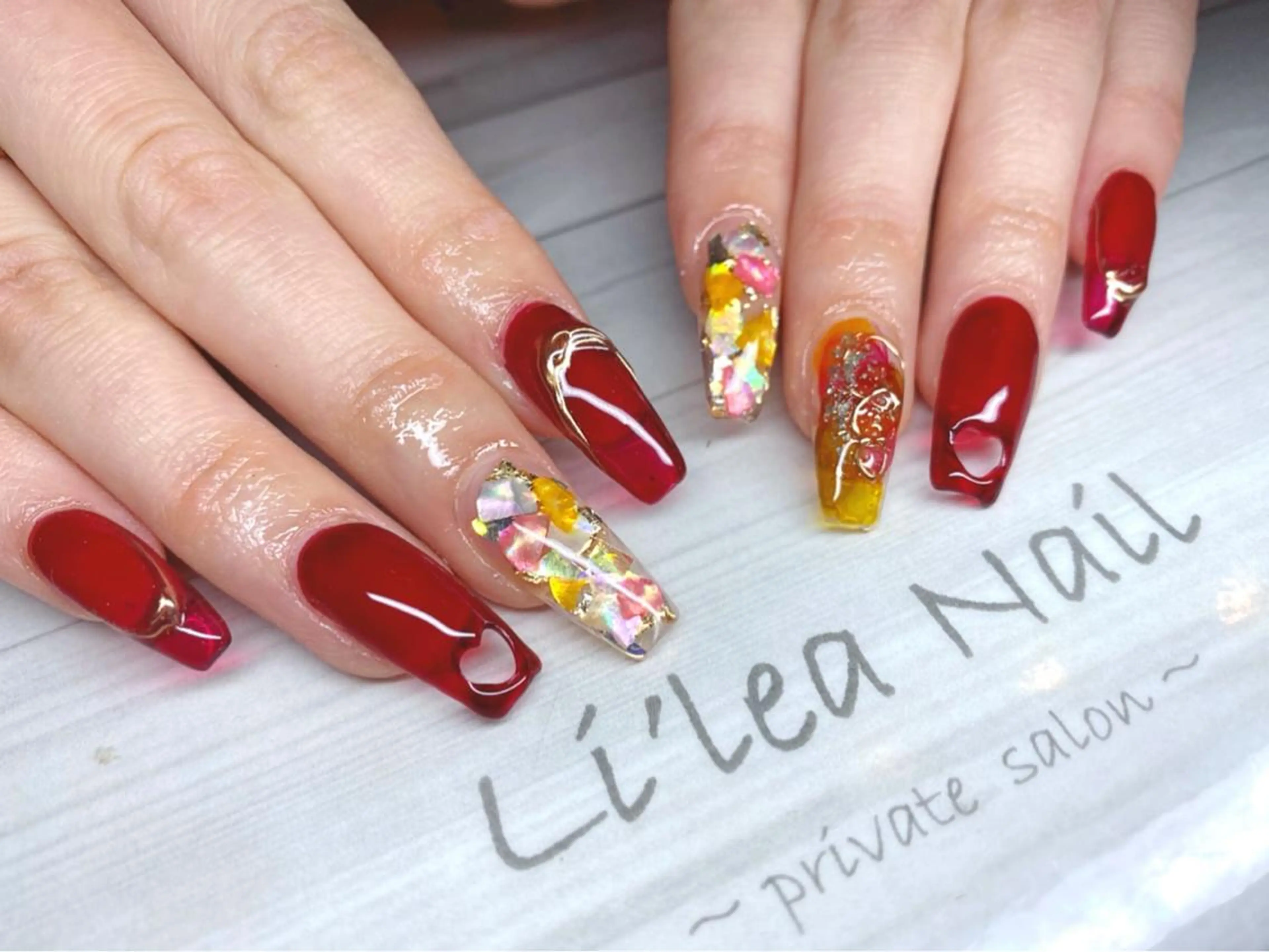 ネイル Li'leaNail AINAのネイルデザイン