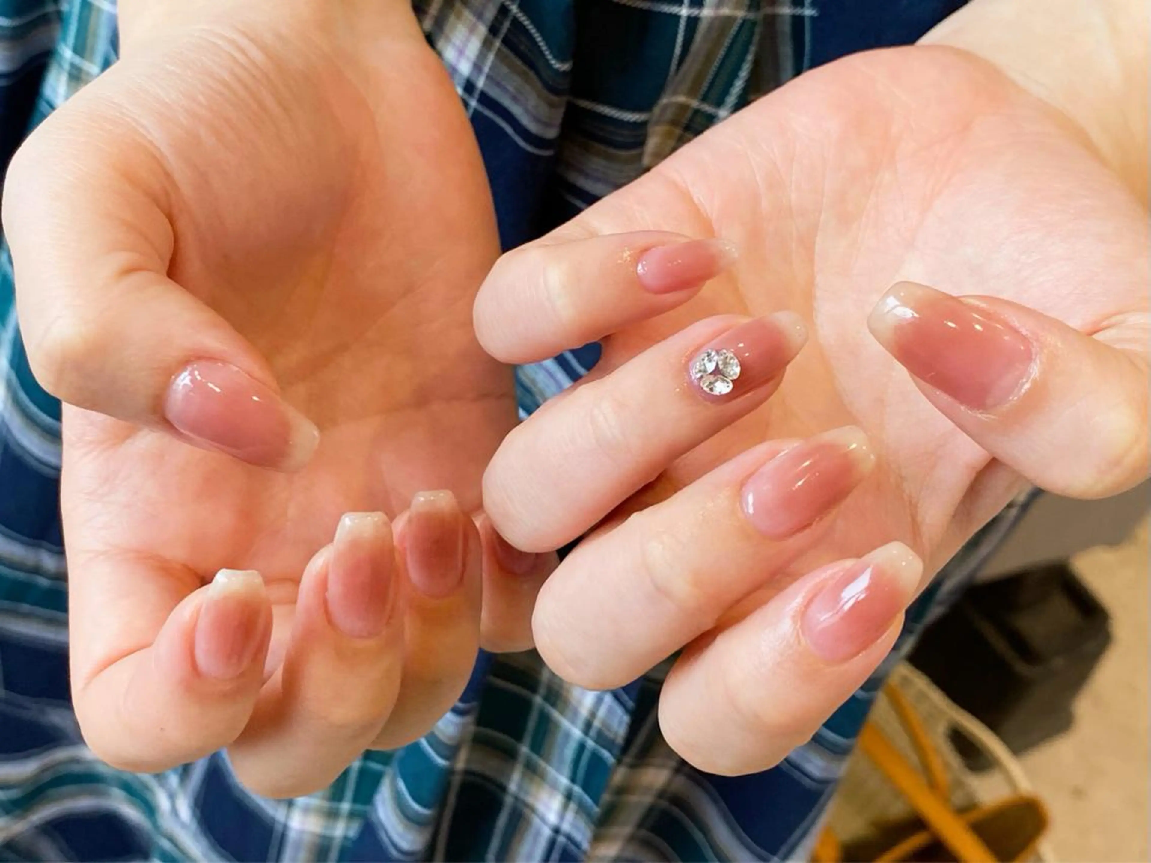 ネイル sofa Ayanaのネイルデザイン