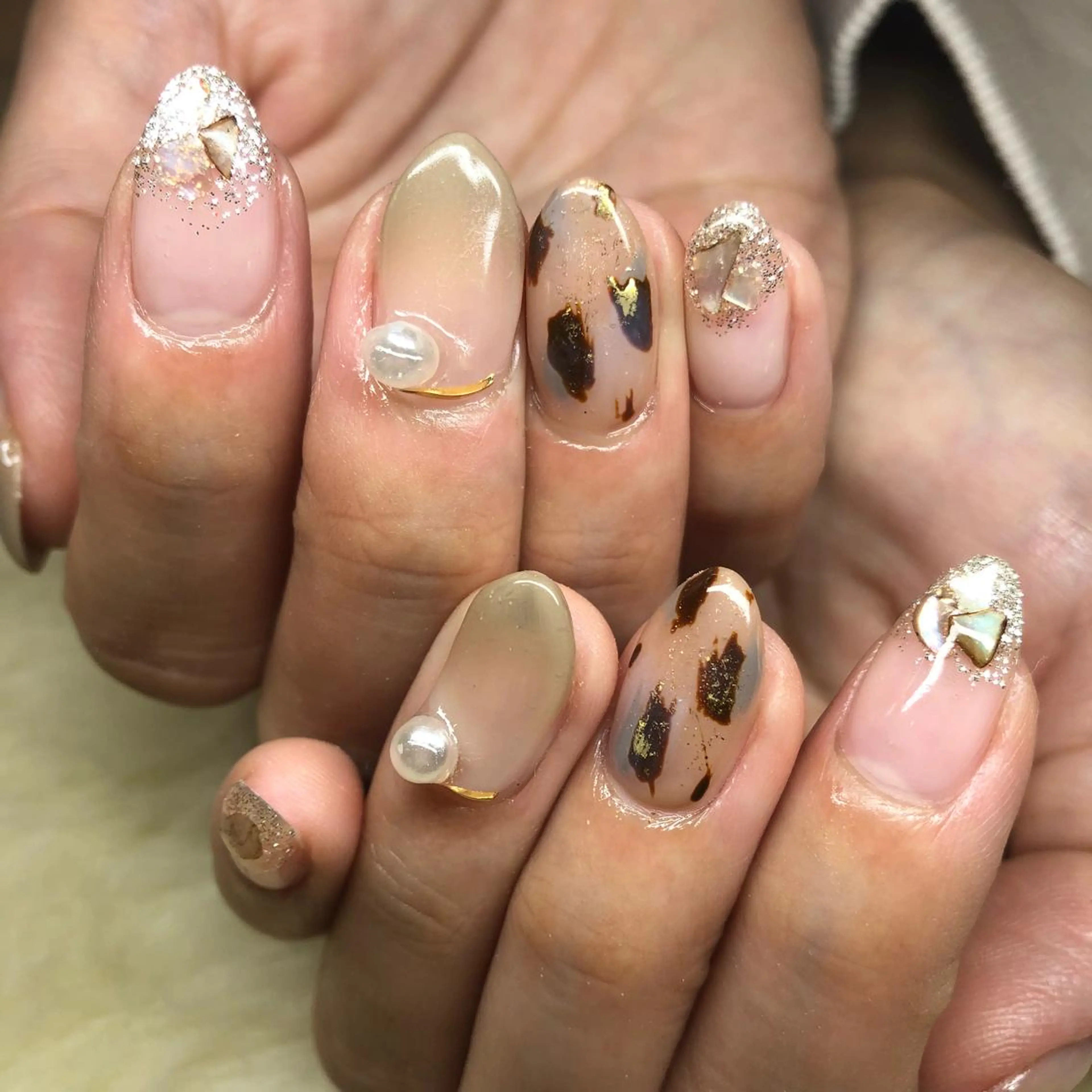 ネイル nailstudio ′ecole所属・nailstudio ′ecoleのネイルデザイン