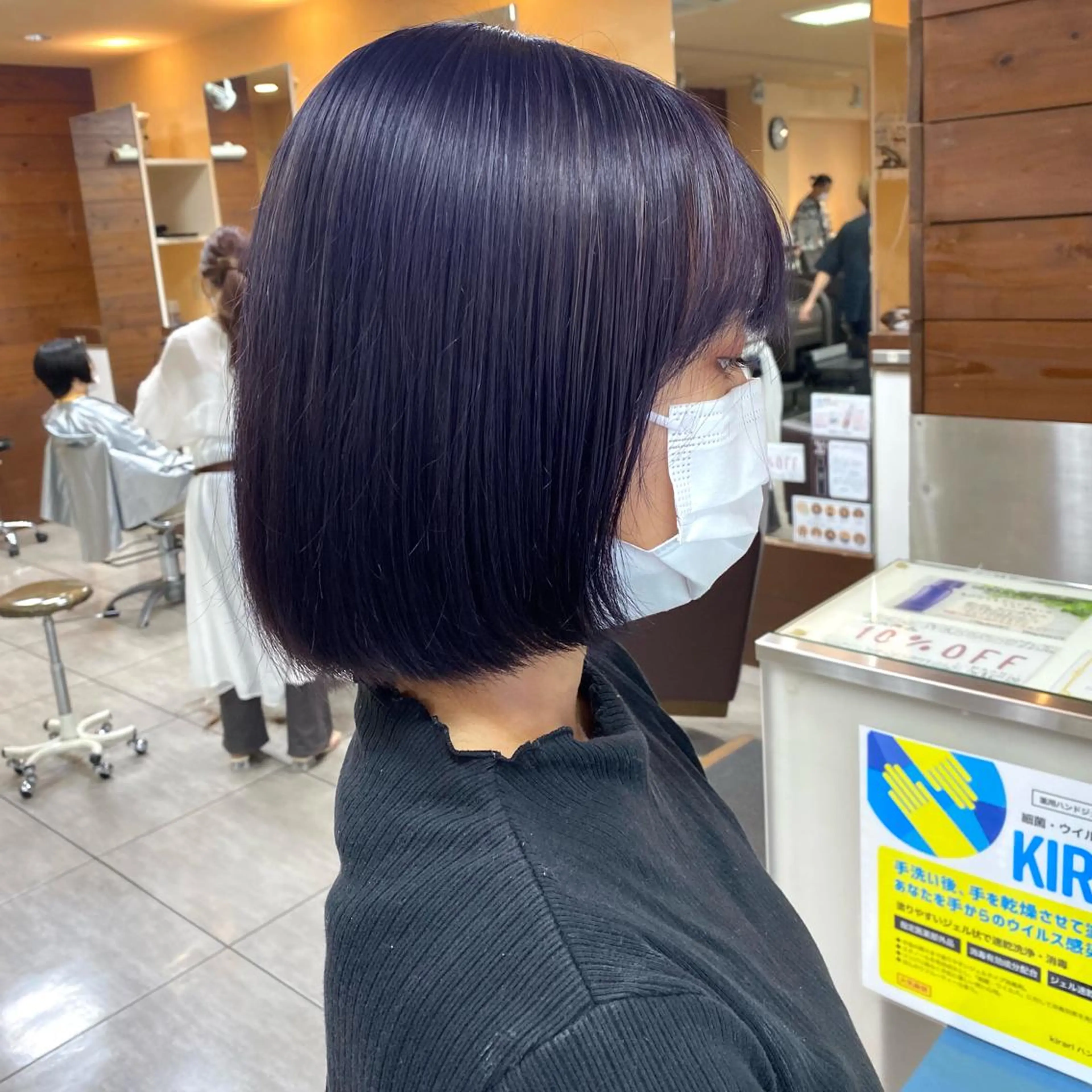 ショート カラー パーマ ヘアアレンジ ヘアカラー トリートメント ヘッドスパ インナー×縮毛矯正 ピンクカラー澤井里菜のヘアスタイル