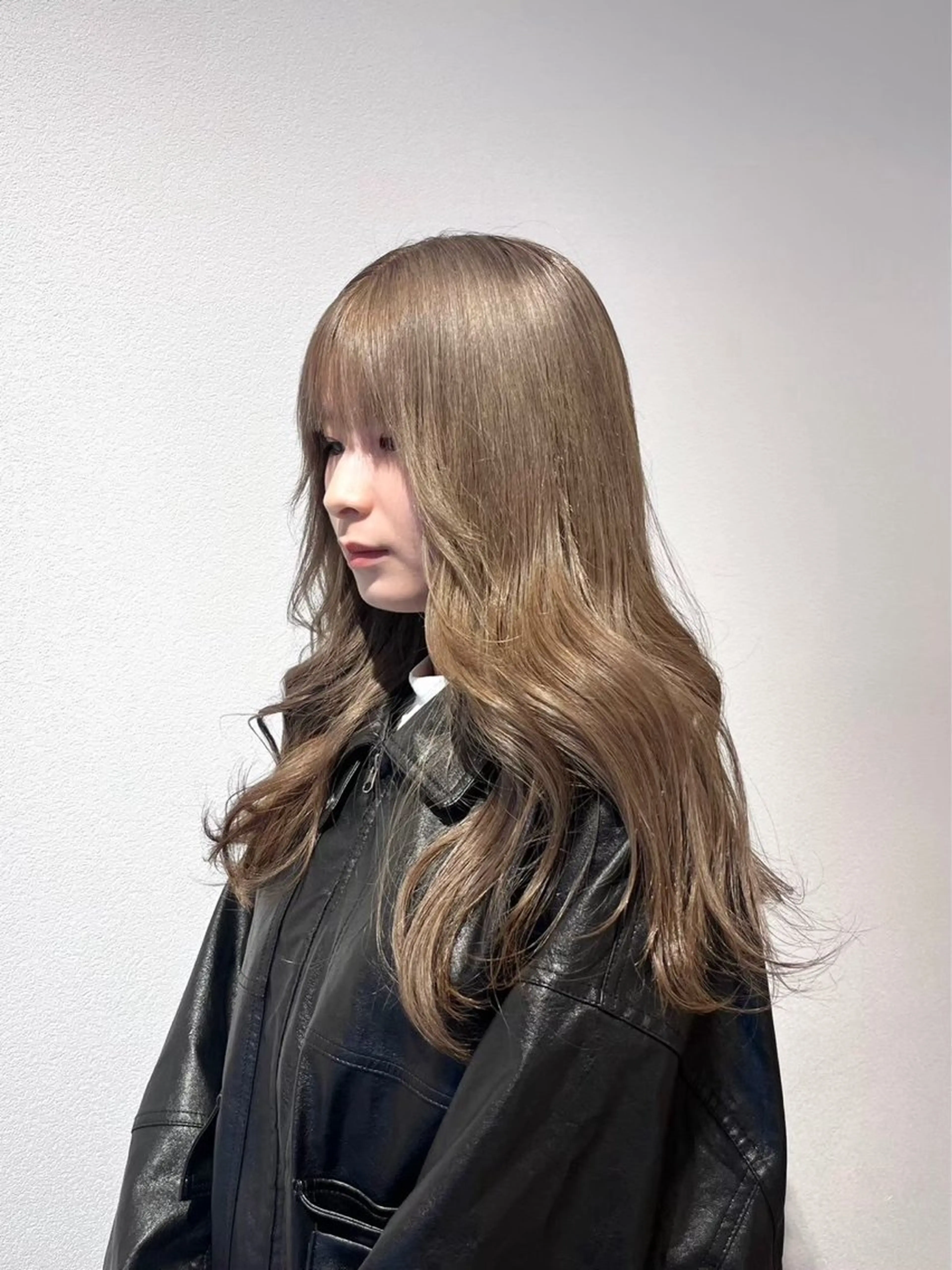 カラー ヘアカラー 透明感カラー🦋艶髪 イヴカ💙のヘアスタイル